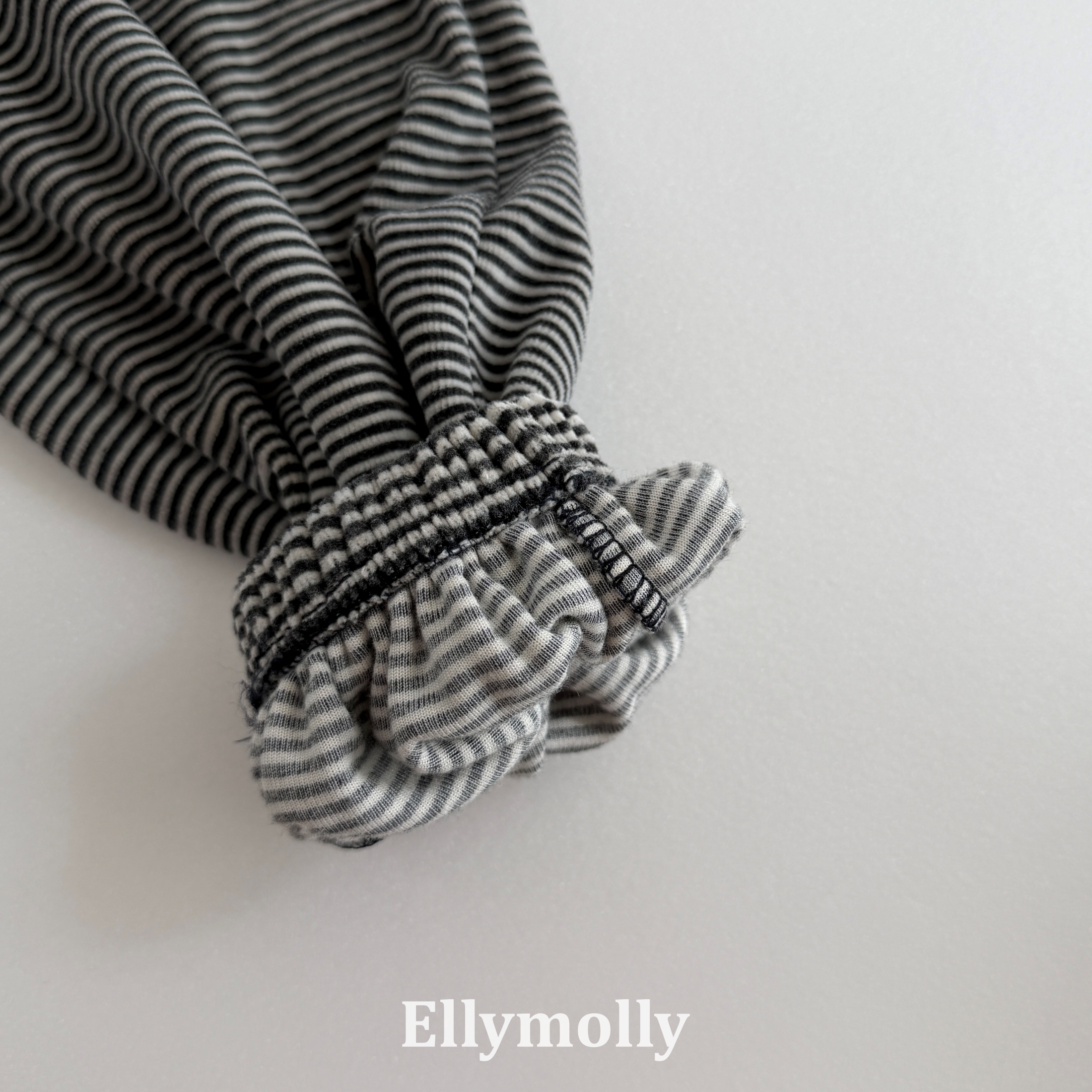 Ellymolly | Velodangara Jogger Pants