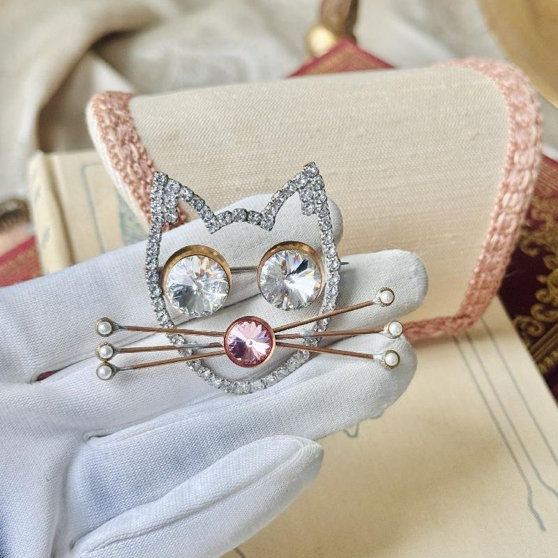 Vintage European Sparkly Cat Brooch - Likely Czech (NZ087)