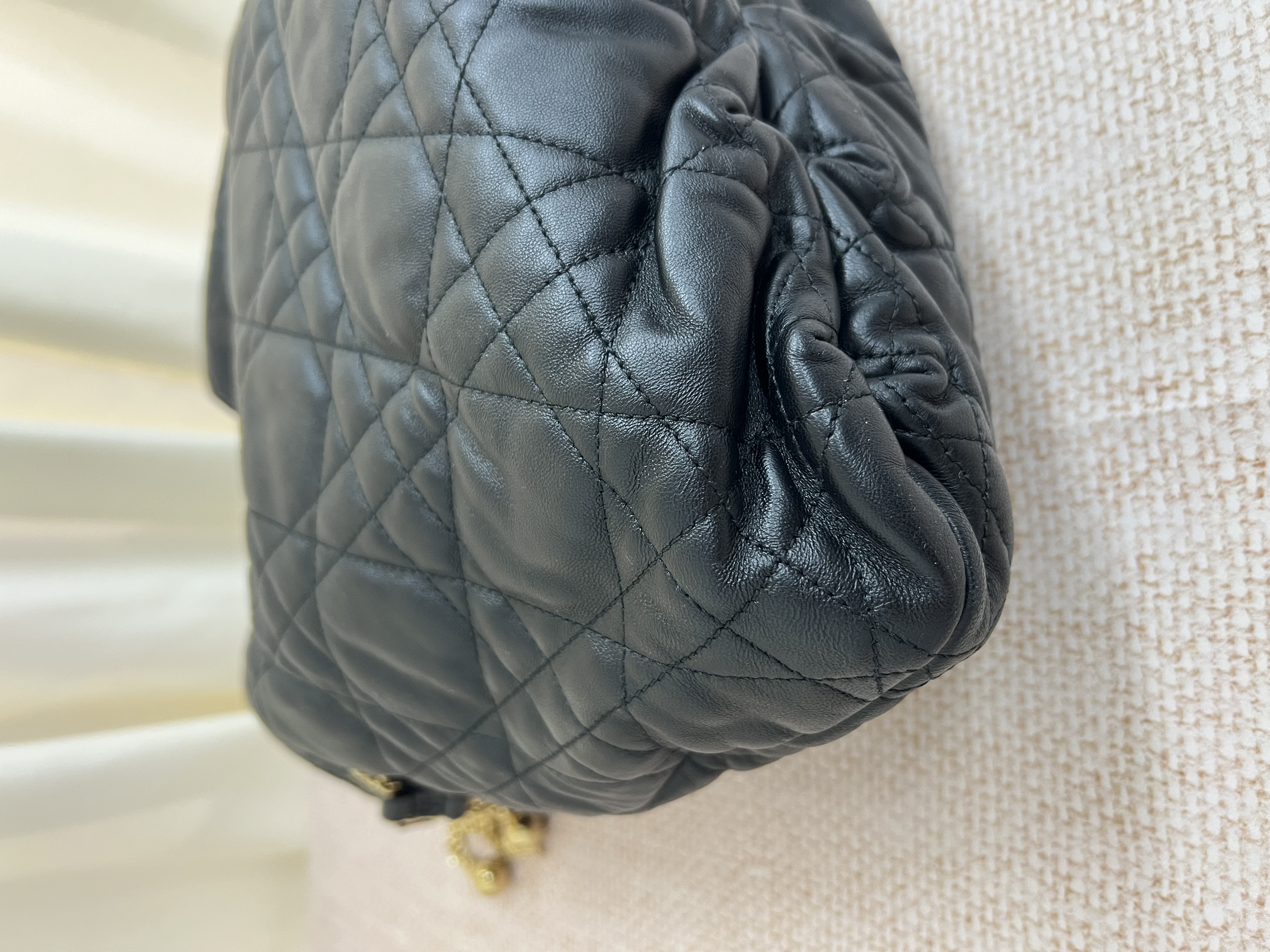Pre-owned Dior Ammi Bucket Bag/ Product Code: 26032204