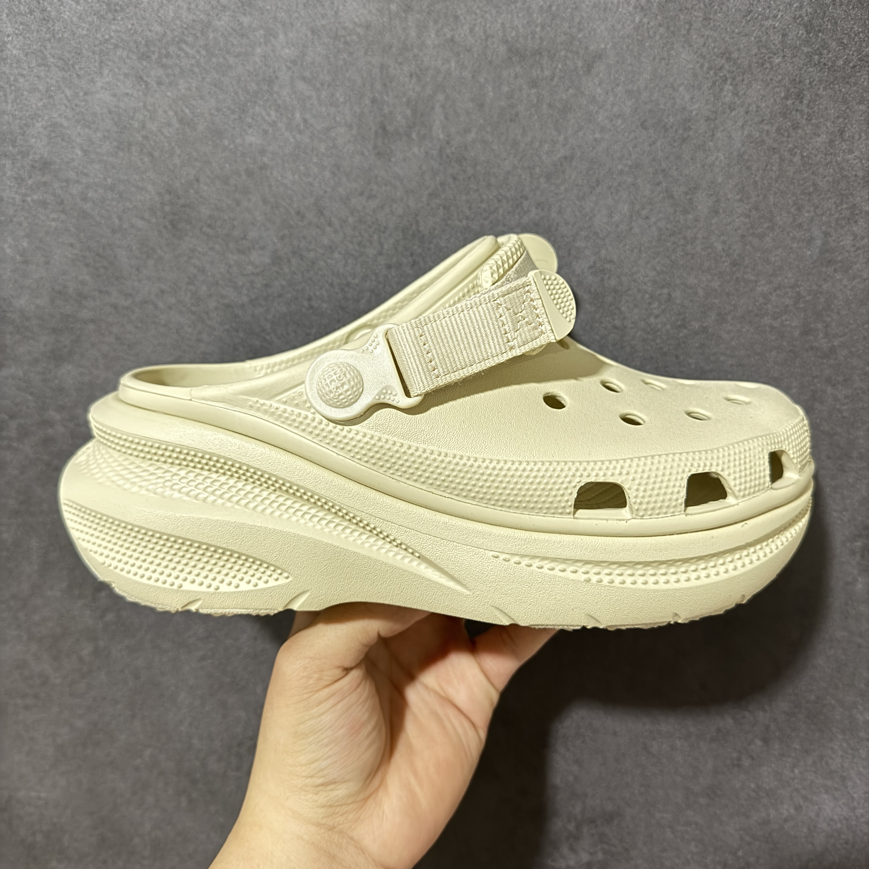Crocs Classic Crush Clog