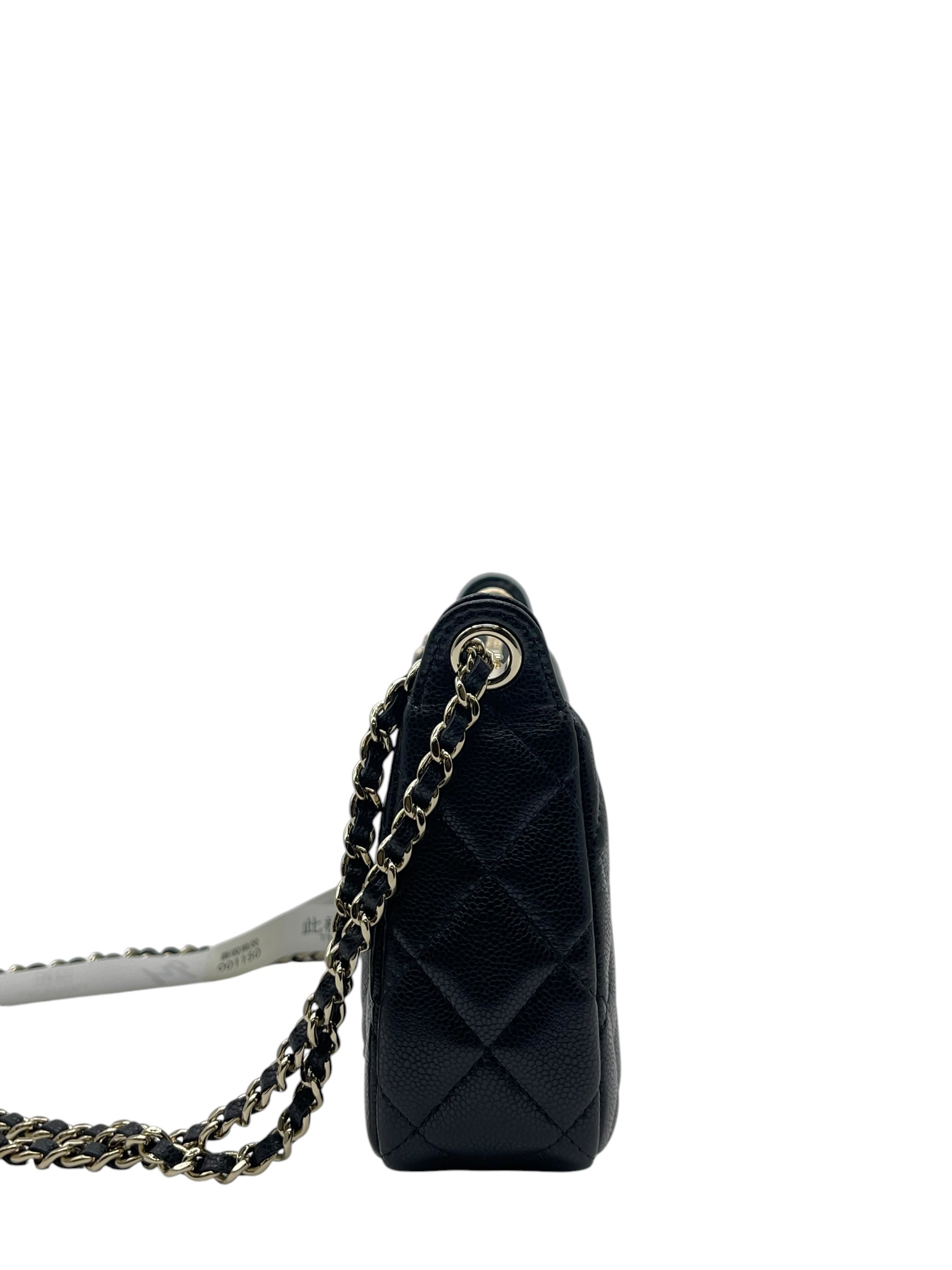Pre-Owned CHANEL 25A Mahjong Bag / Product Code: 062302