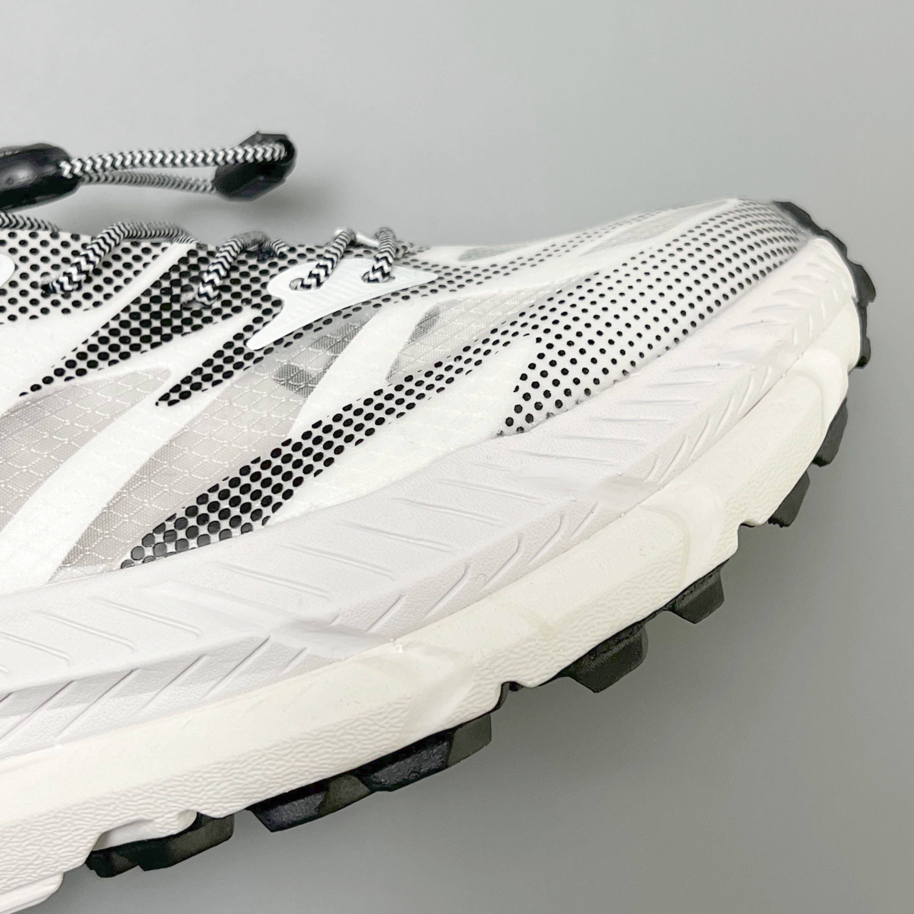 Hoka Mafate Speed 4 Lite