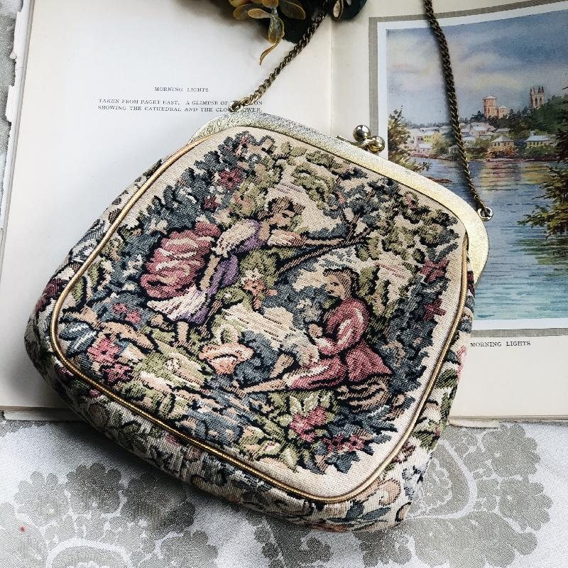 Vintage Mid-Century "Élégance Jérôme Style" Courting Couple Floral Tapestry Handbag(MT1918-2)