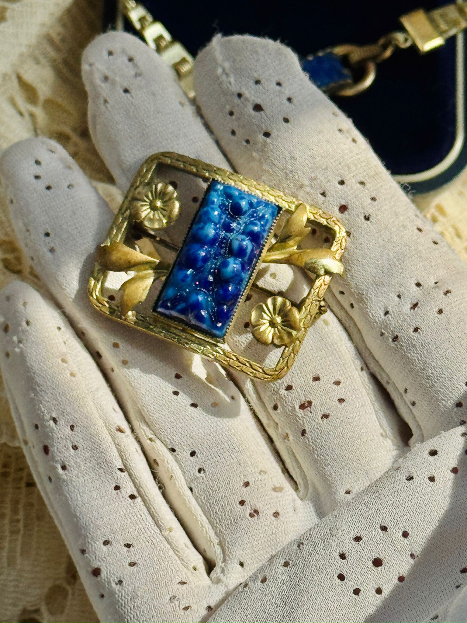 復古風格藍色裝飾胸針及項鍊套組，附原裝盒