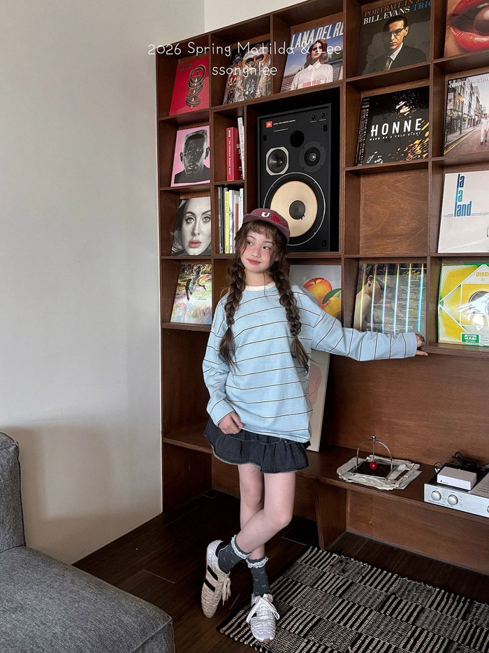 🇰🇷Matilda&Lee tee