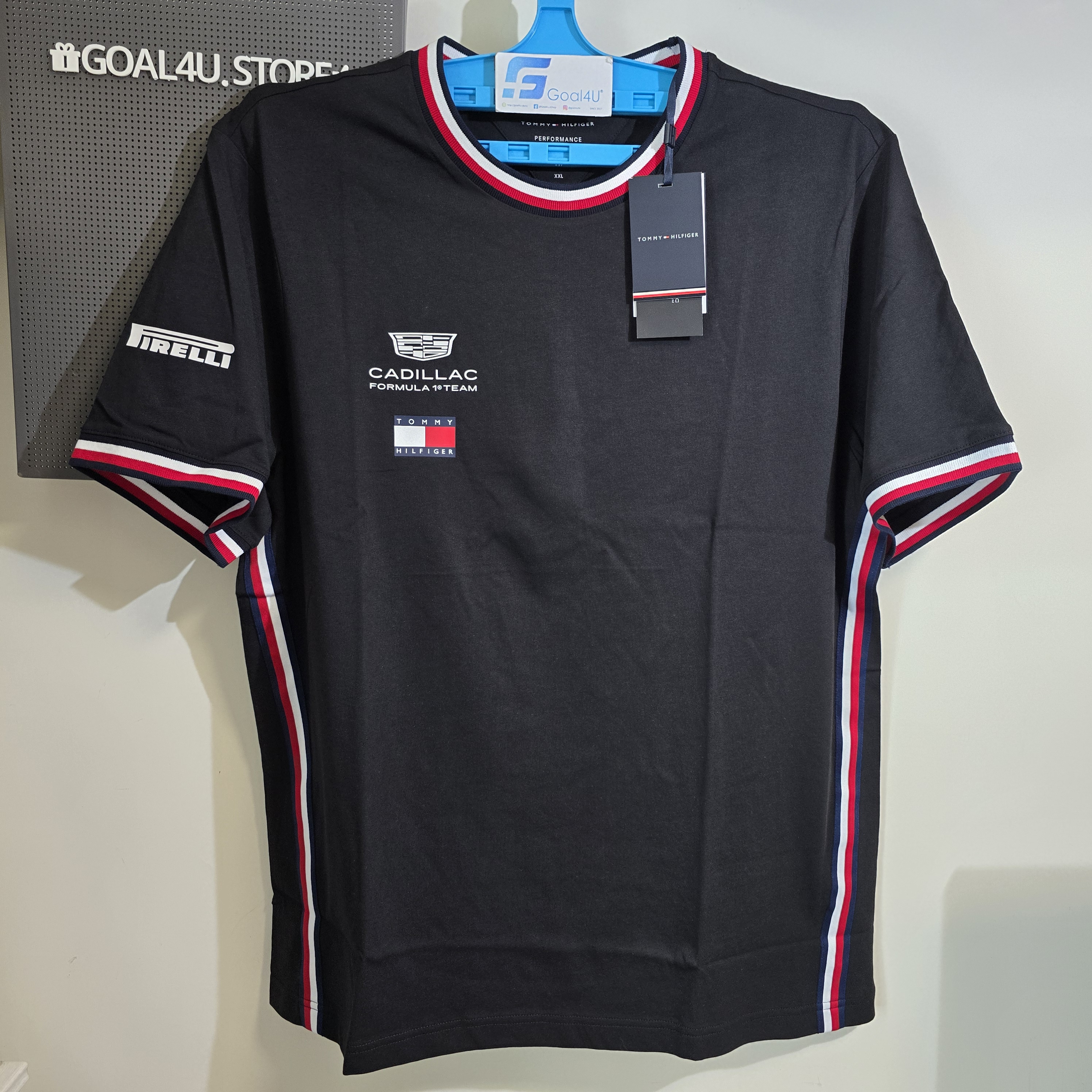 TH x Cadillac F1 Team 凱迪拉克車隊 2026 黑色 Team T-Shirt MN00076BDS