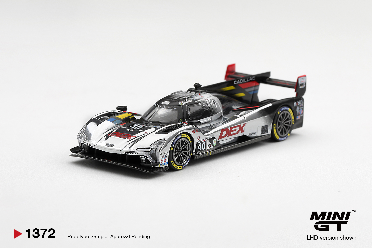 Pre Order - MINI GT ( MGT01372-L ) Cadillac V-Series.R #40 Cadillac Wayne Taylor Racing  2025 IMSA Daytona 24 Hrs / MINIGT 預訂優惠價 Pre-Order Price: HK$116