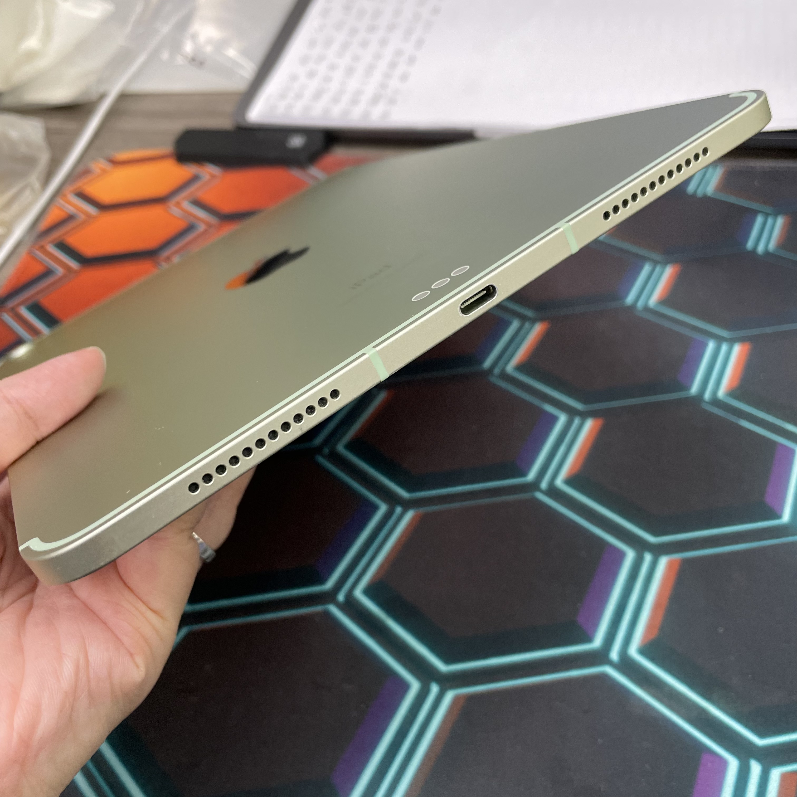 *840280 iPad Air 4 完美機 64GB 插卡版 綠色 gray