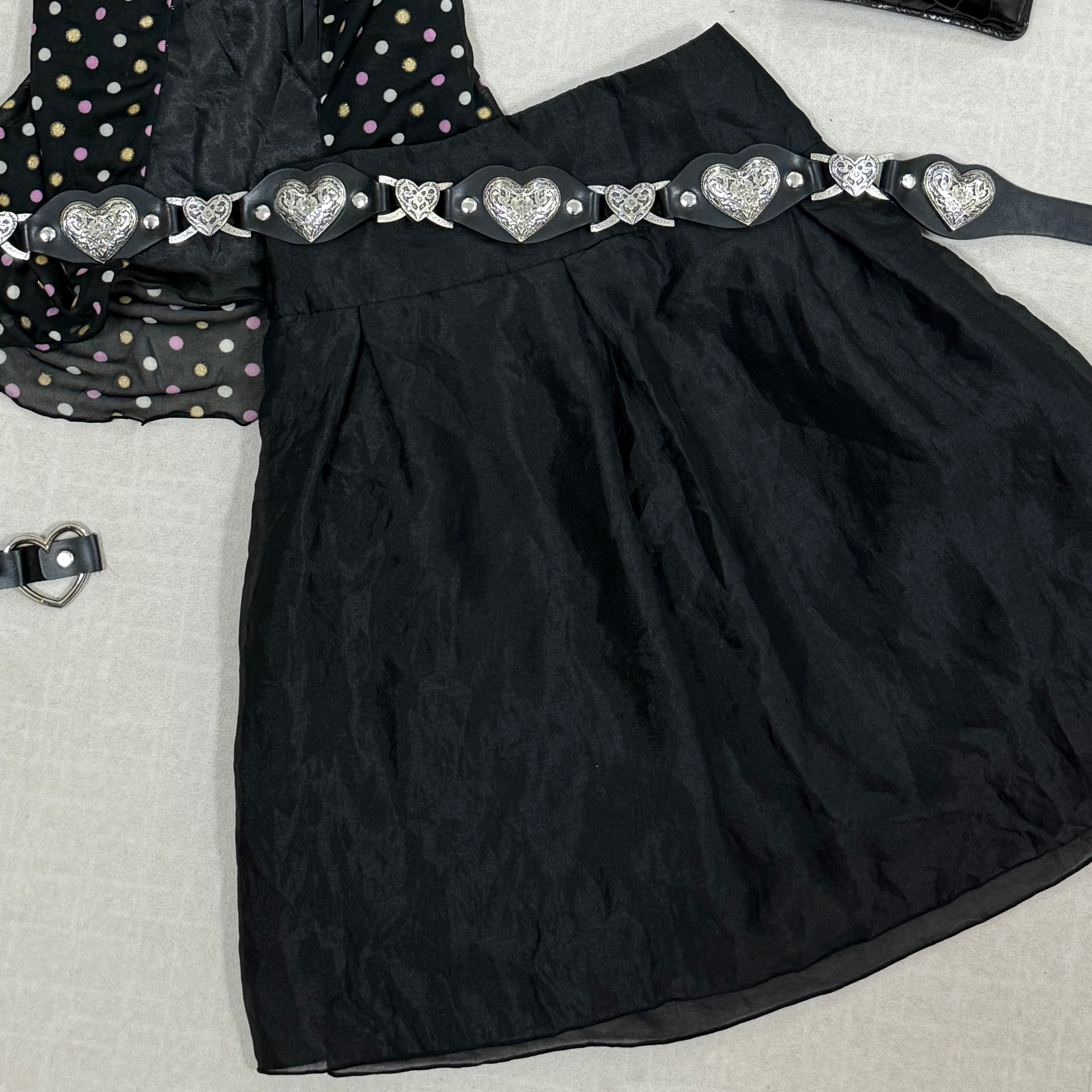 [On Sale] Dark Black Skirt with Inside Lace