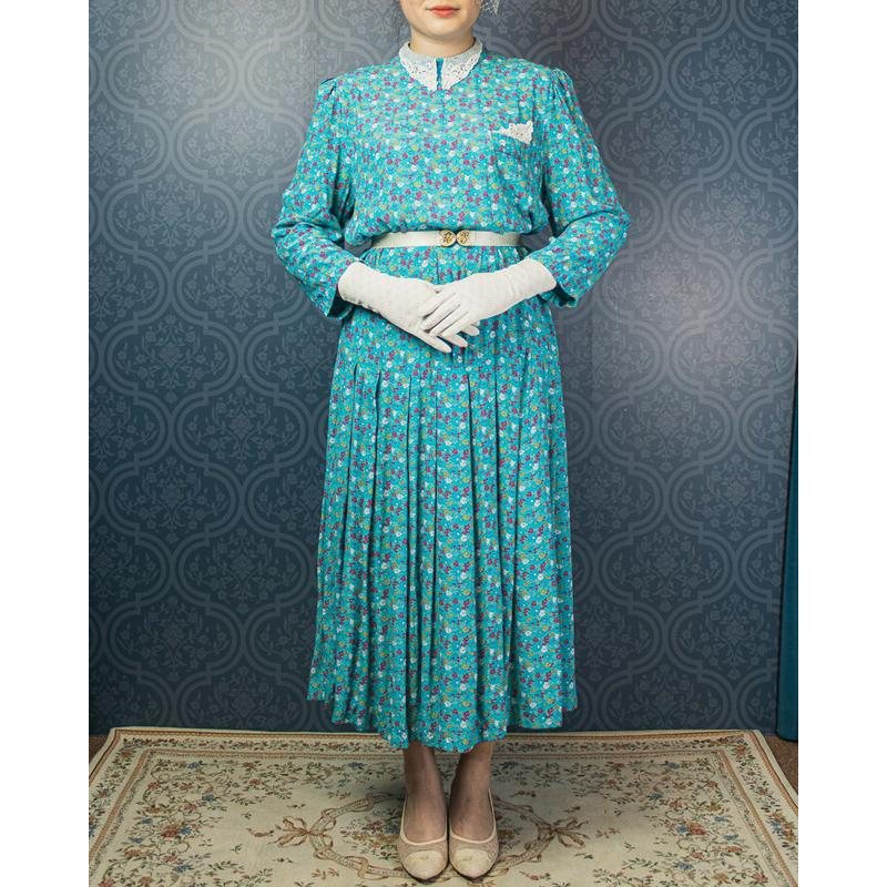C.a. 1980s Karin Stevens Scattered Floral Pattern Turquoise Low Waist Dress with low Waist collar - Plus Size(MU103-10)