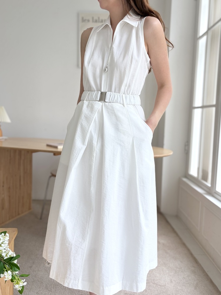 Jardin Belted Zip-Front Dress