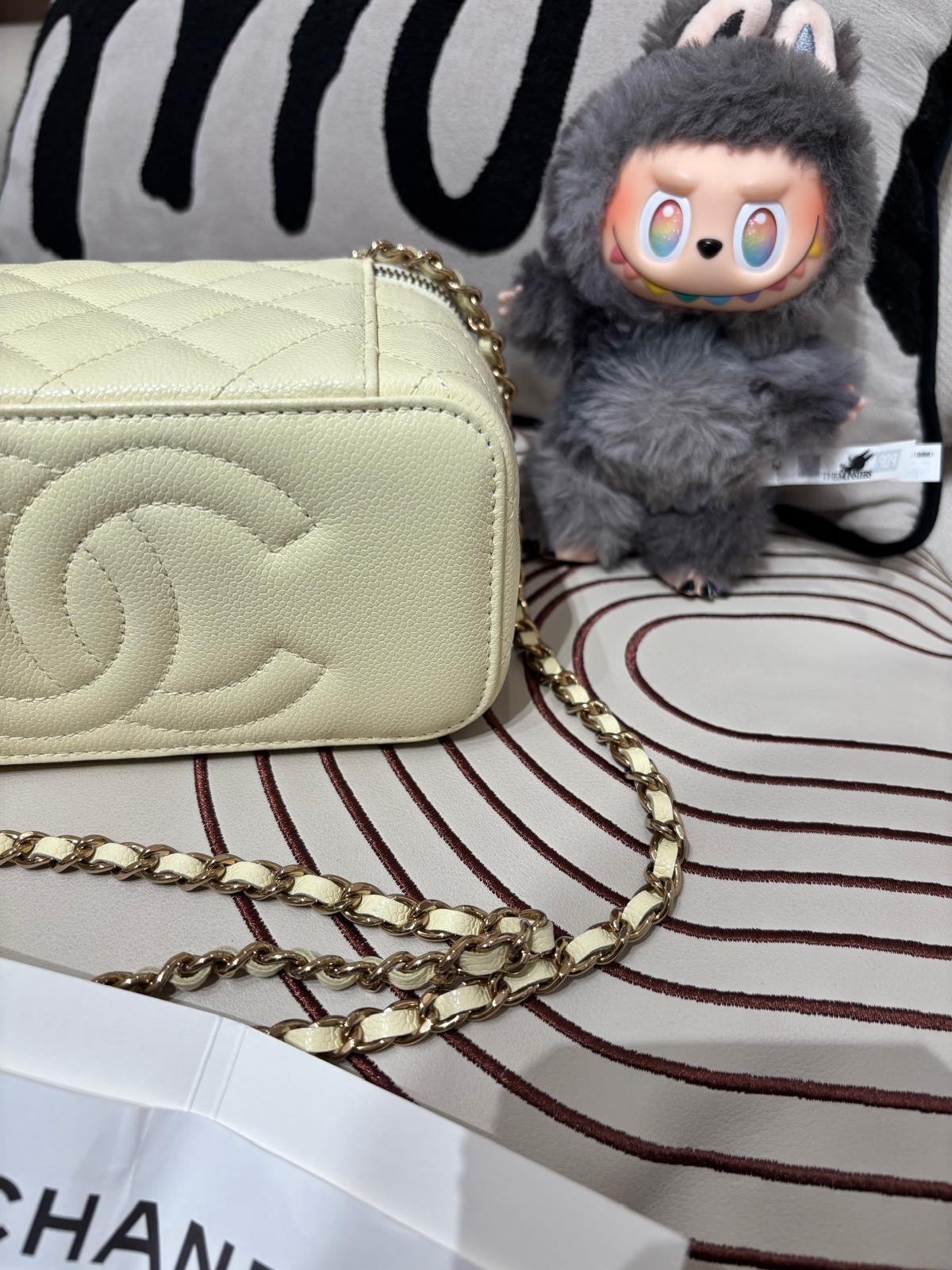全新 Chanel vanity with chain 荔枝牛皮金鏈 100%Authentic,100%new全新 ✅晶片✅收據✅dust bag✅box
