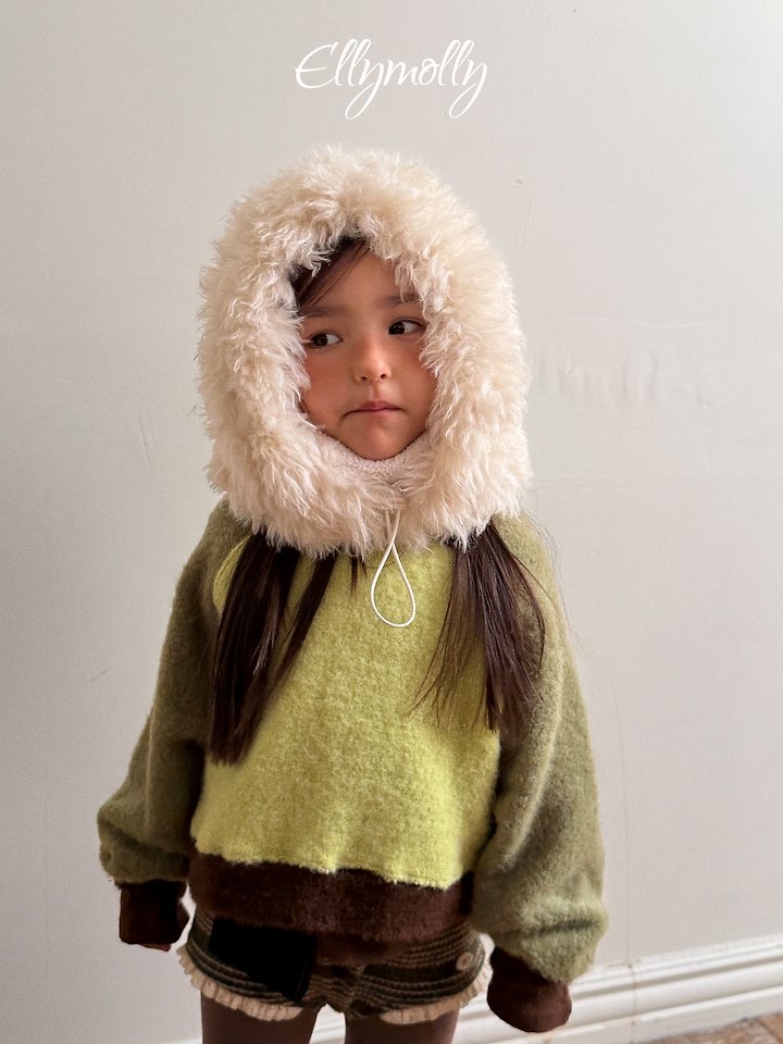 Ellymolly | Fluffy hood warmer