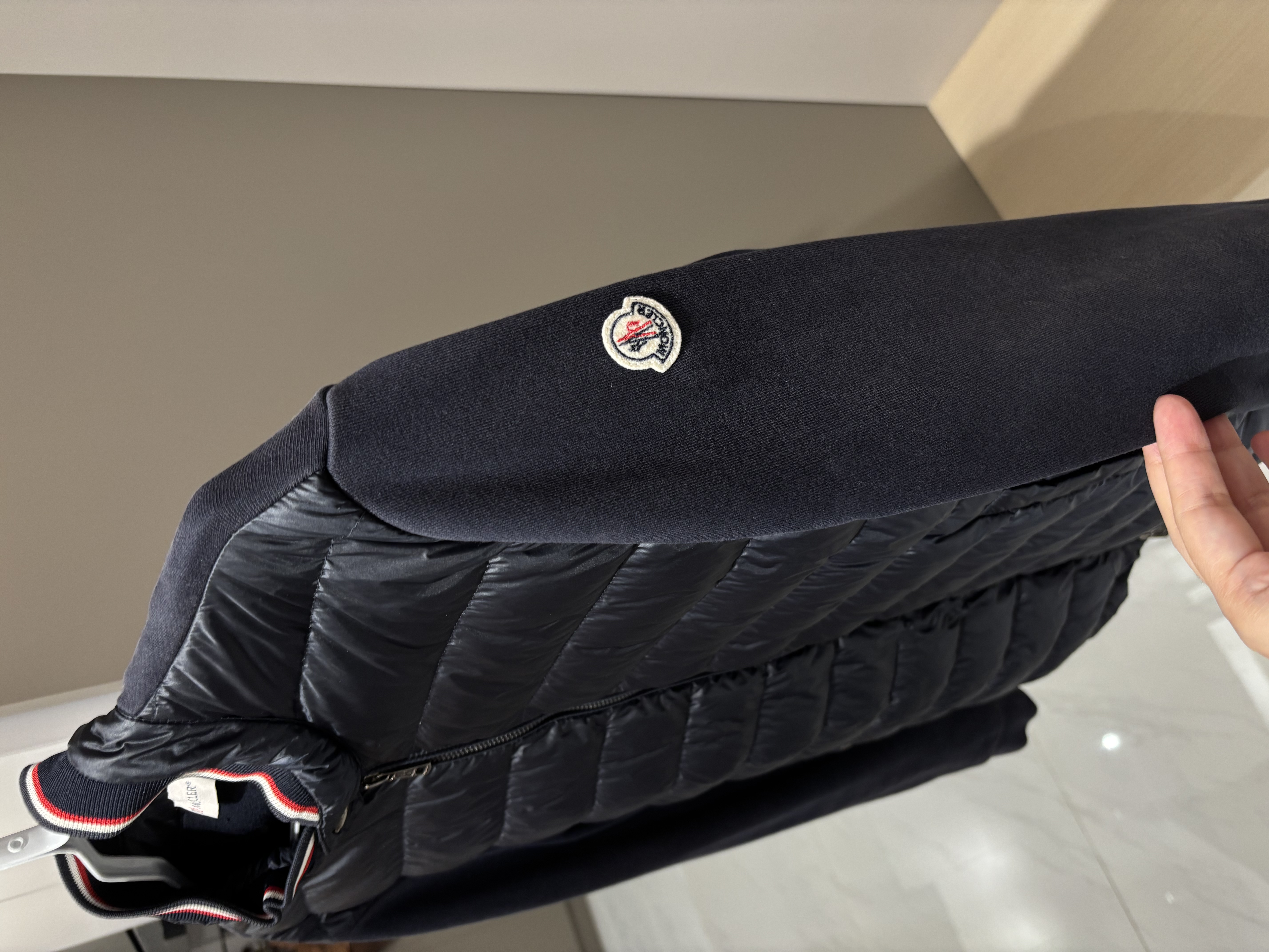 Moncler 羽絨外套outer XL 100%Authentic, 99%New