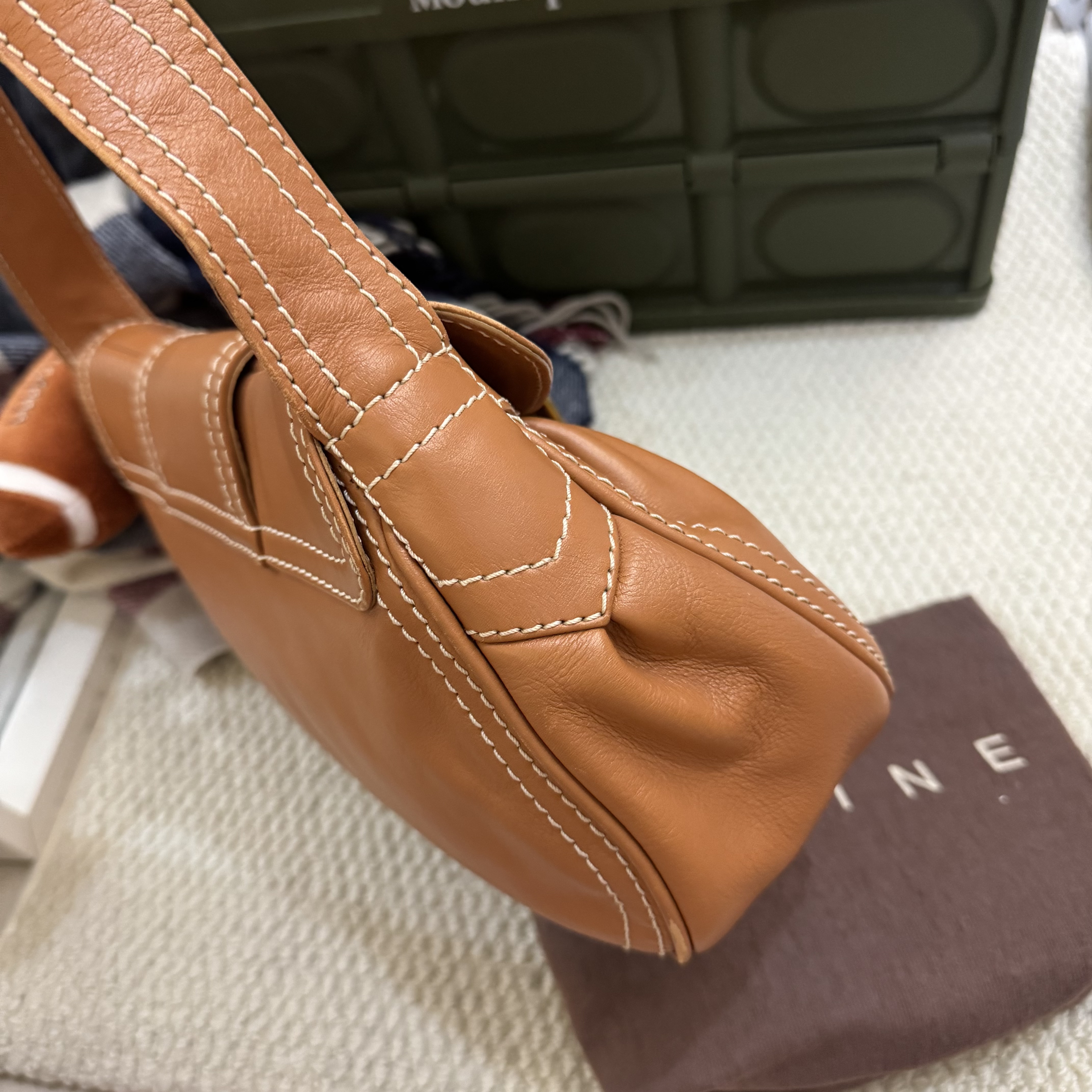 𝐂𝐞𝐥𝐢𝐧𝐞 𝐕𝐢𝐧𝐭𝐚𝐠𝐞 𝐒𝐡𝐨𝐮𝐥𝐝𝐞𝐫 𝐛𝐚𝐠 👜大骨頭包✨