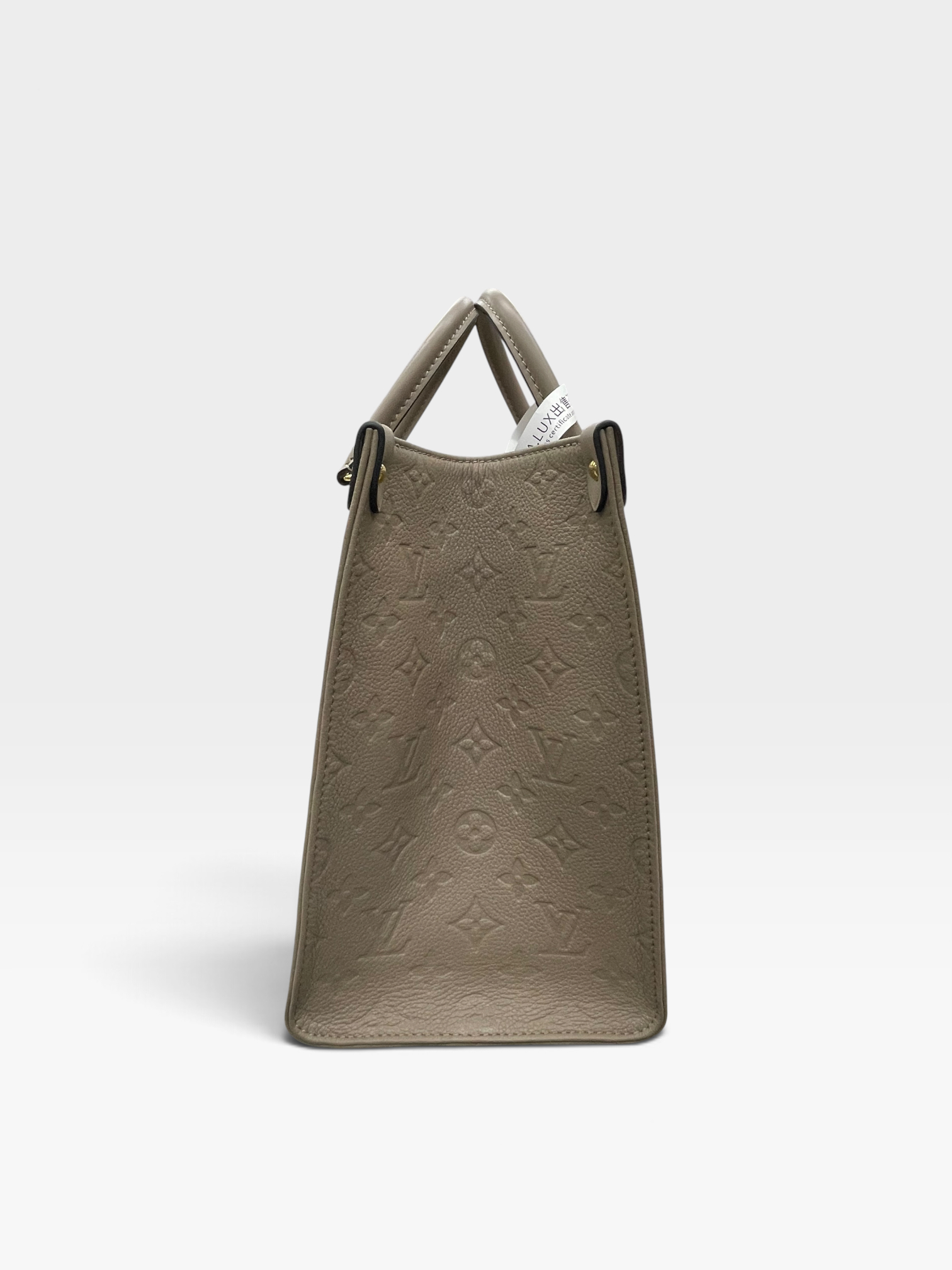 Pre-Owned LV On The Go MM / Product Code: 091016