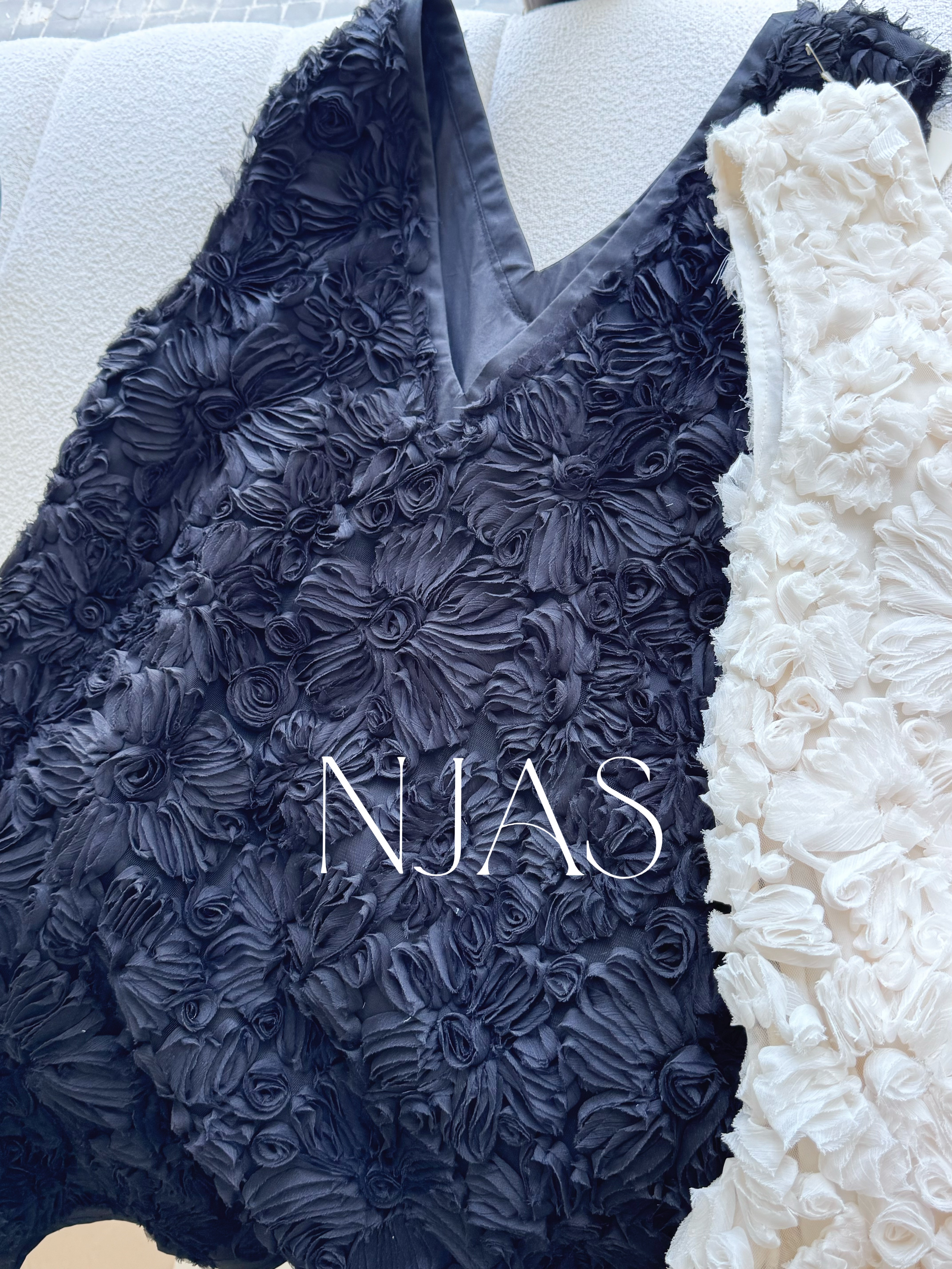 Elegant flower v-neck dress/top