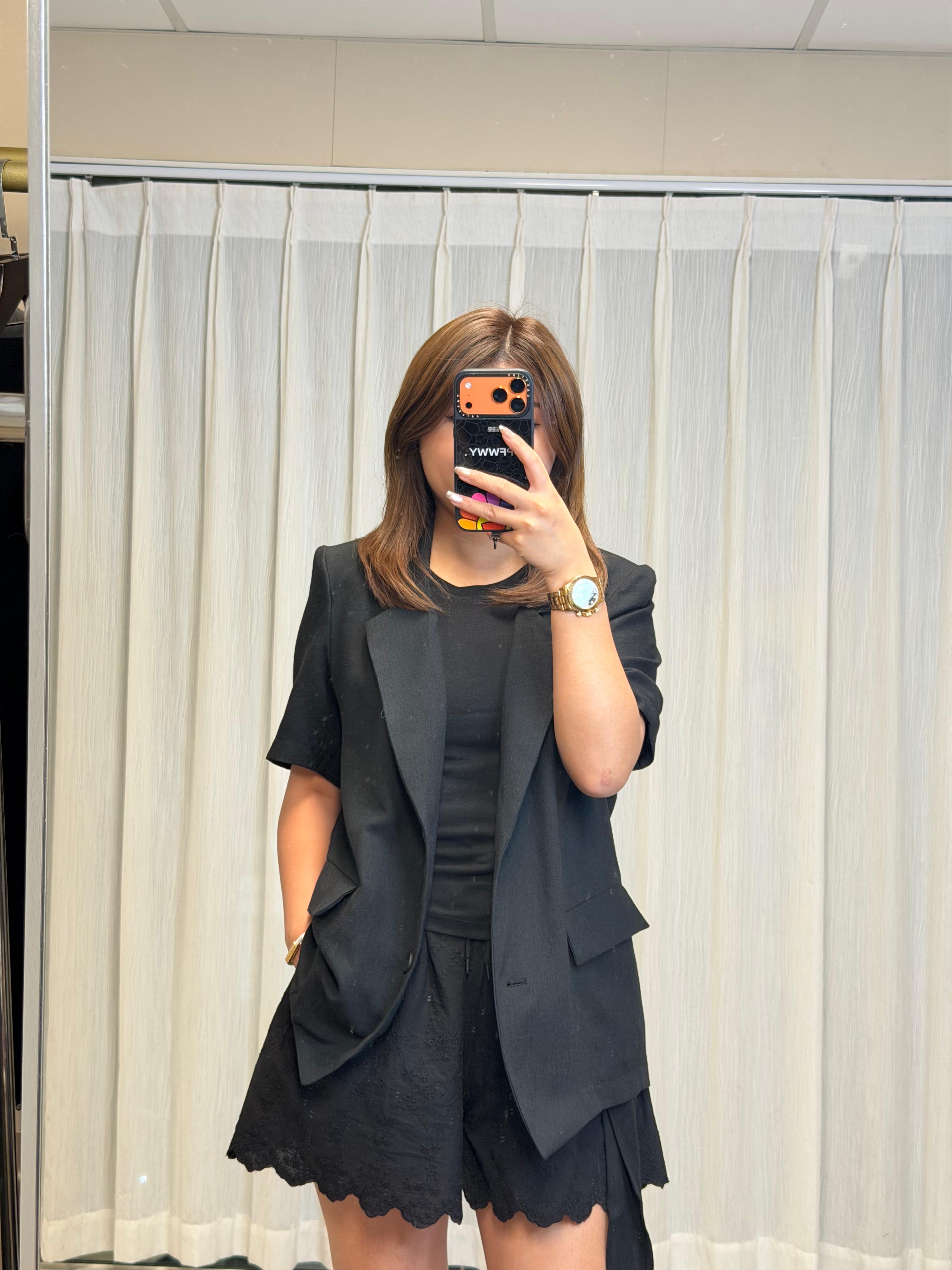 #221118 麻質短外套