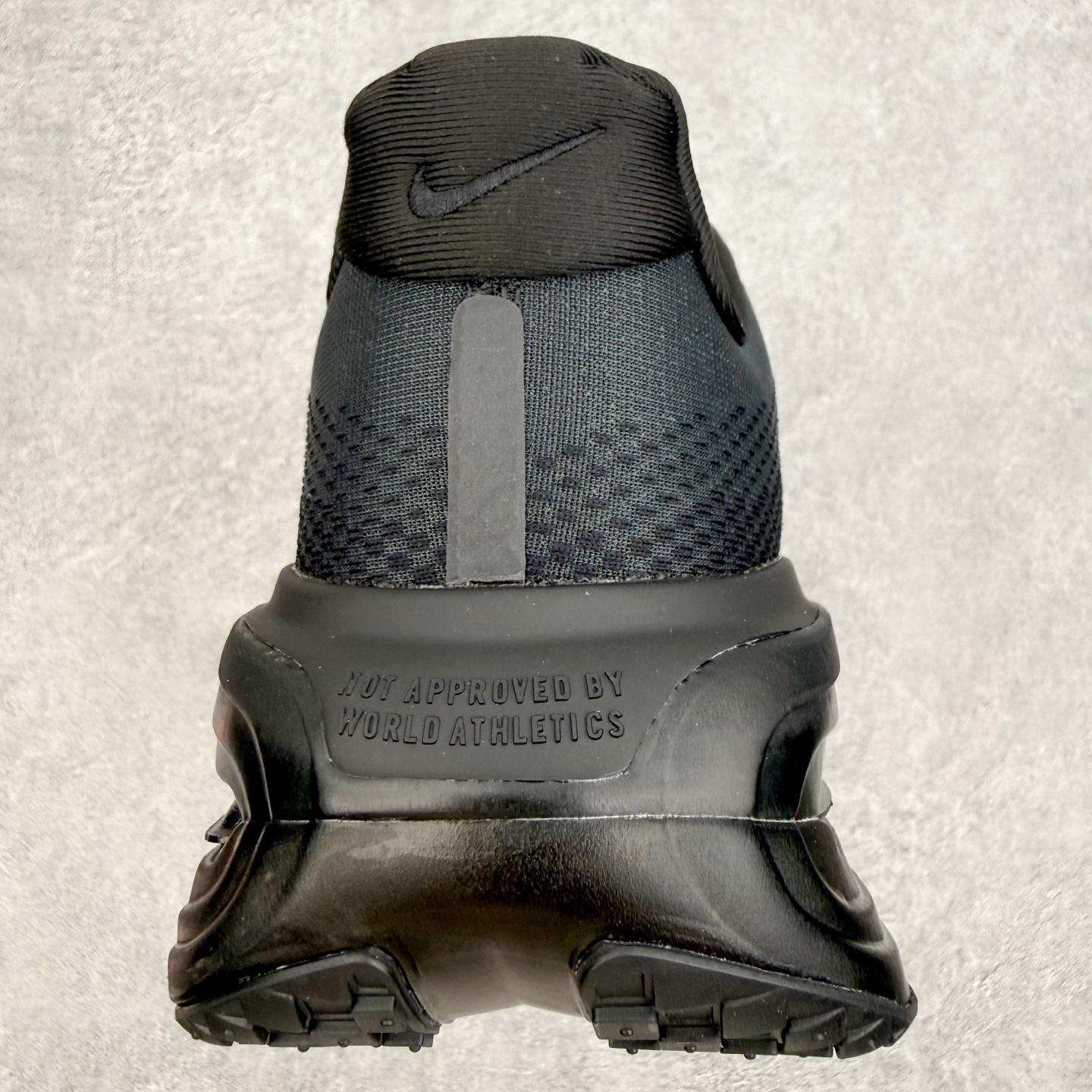 Nike Vomero Premium SP IQ0627-001
