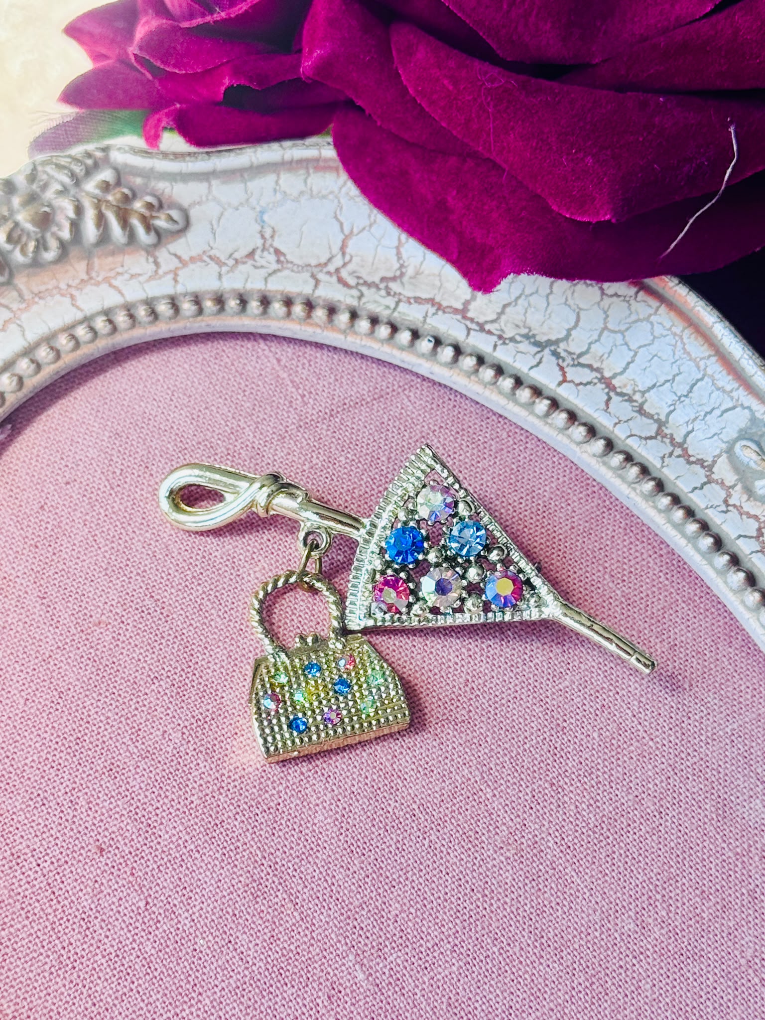 "A present from St. Yarmouth" Bejeweled Umbrealla with Handbag Brooch in Original Box(NZ114)