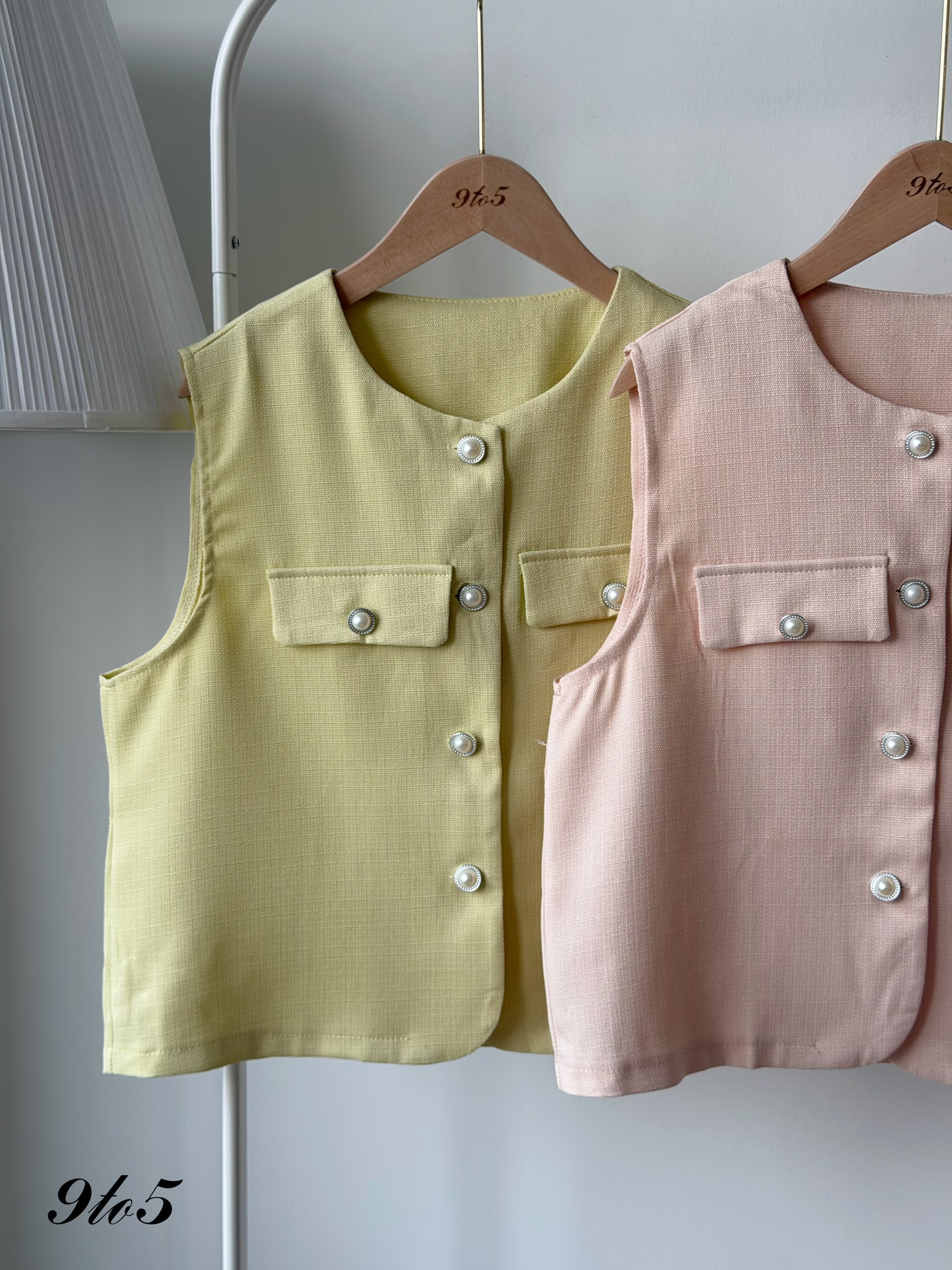 T4462 Sleeveless Tweed Top - 3 Colors 