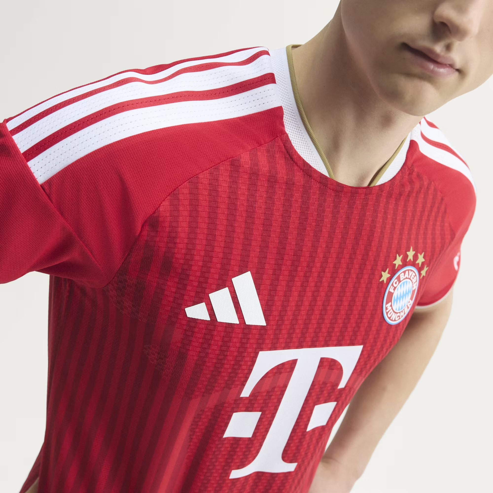 Adidas Bayern Munich 拜仁慕尼黑 2026-27 主場球員版球衣 (可加印字) JZ3070