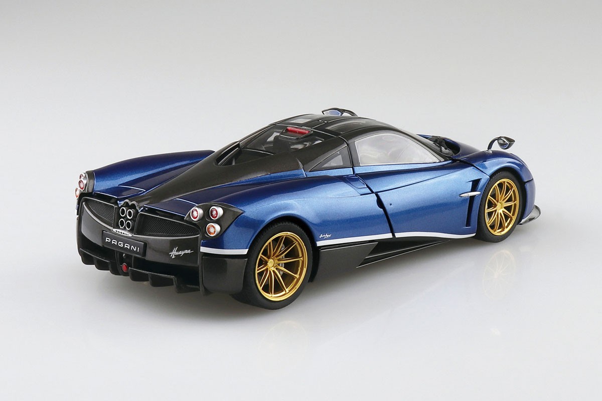 1/24 16 PAGANI HUAYRA Pacchetto Tempesta