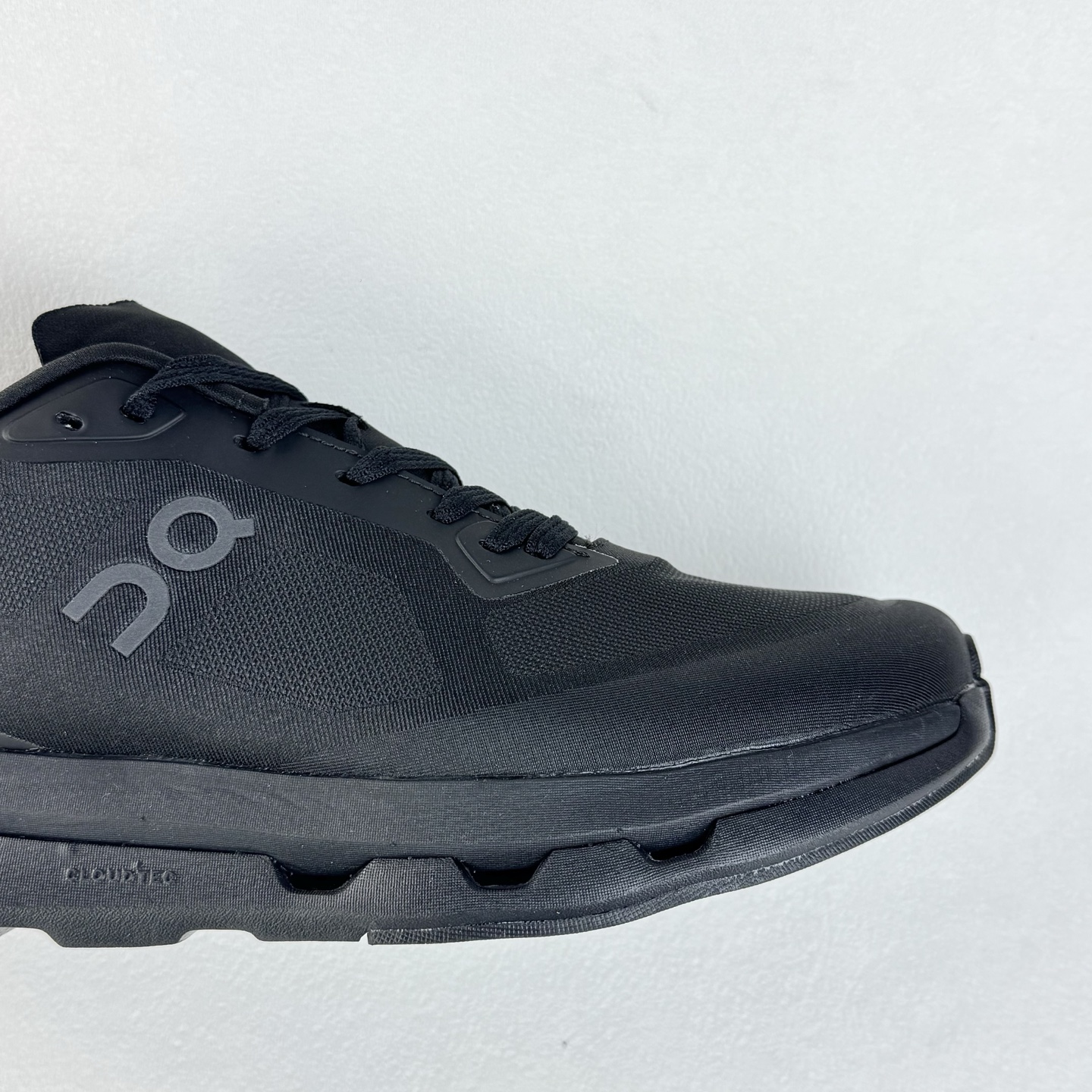 On Running Cloudzone