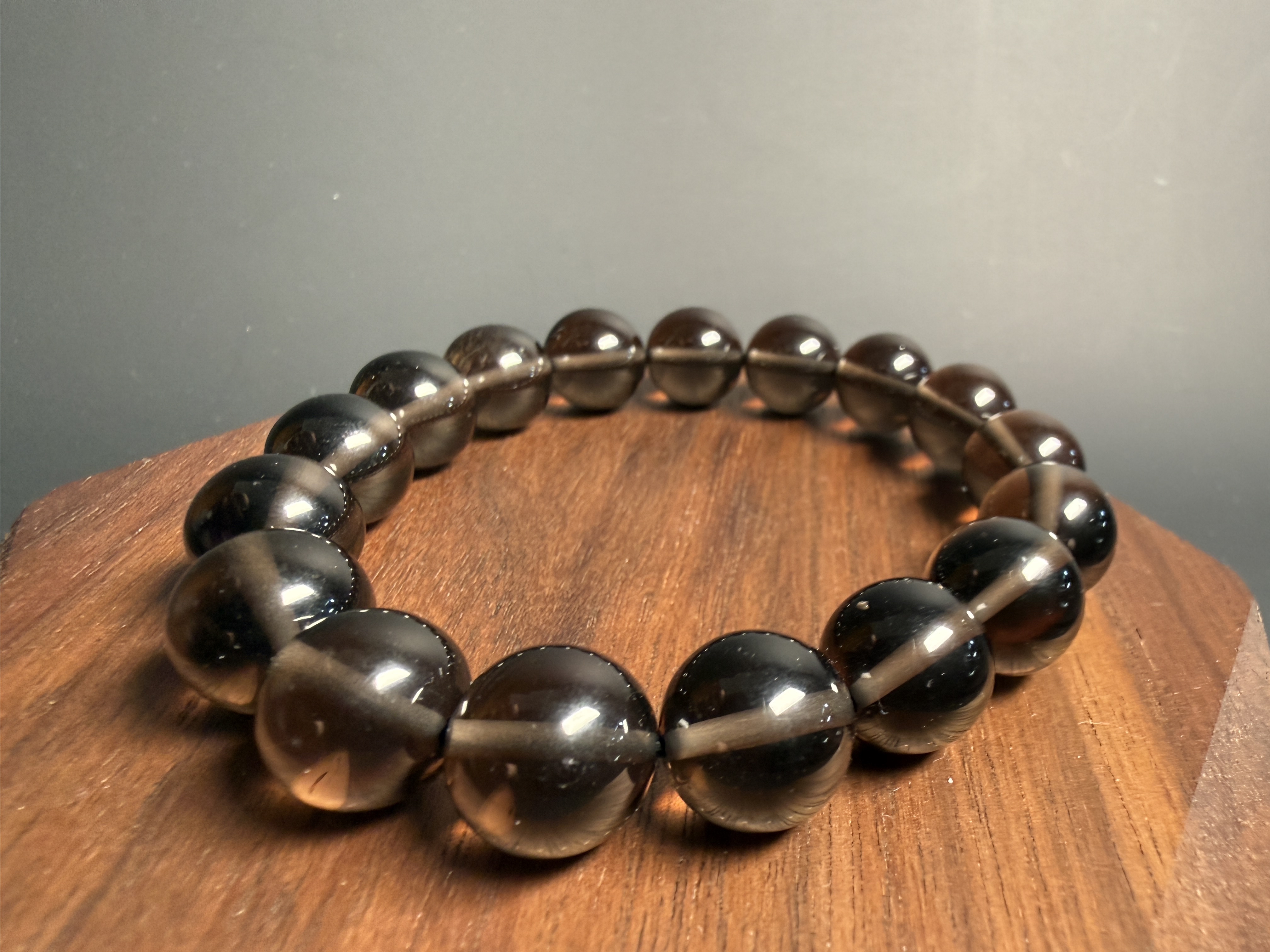 冰曜石手串 （12mm) (option 2）