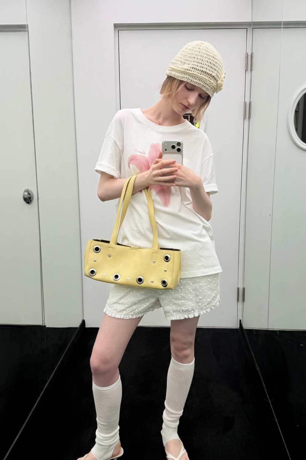 韓國🇰🇷設計品牌Hyoin x Heeari | Haze Eyelet Leather Mini Bag
