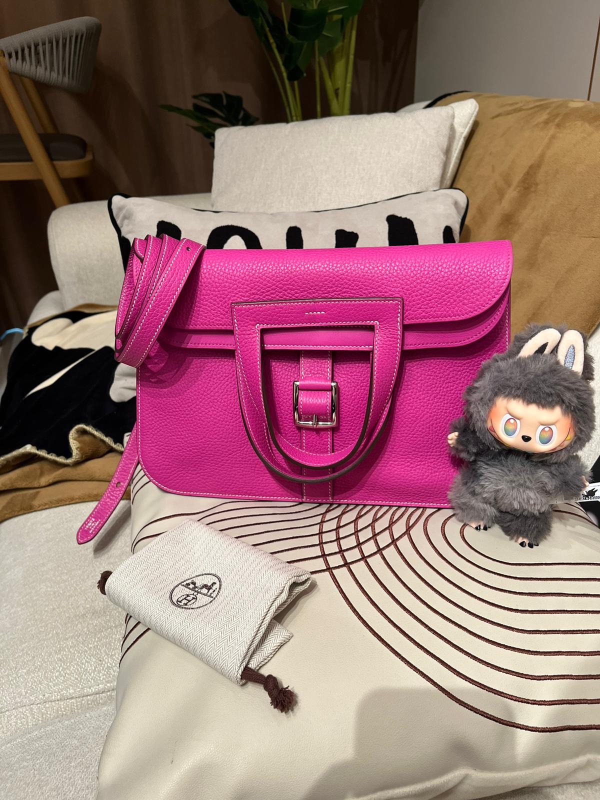 Hermes halzan 31,9I,玉蘭粉銀扣TC粒粒牛皮，STAMP C 100%Authentic ,98%new✅dust bag 