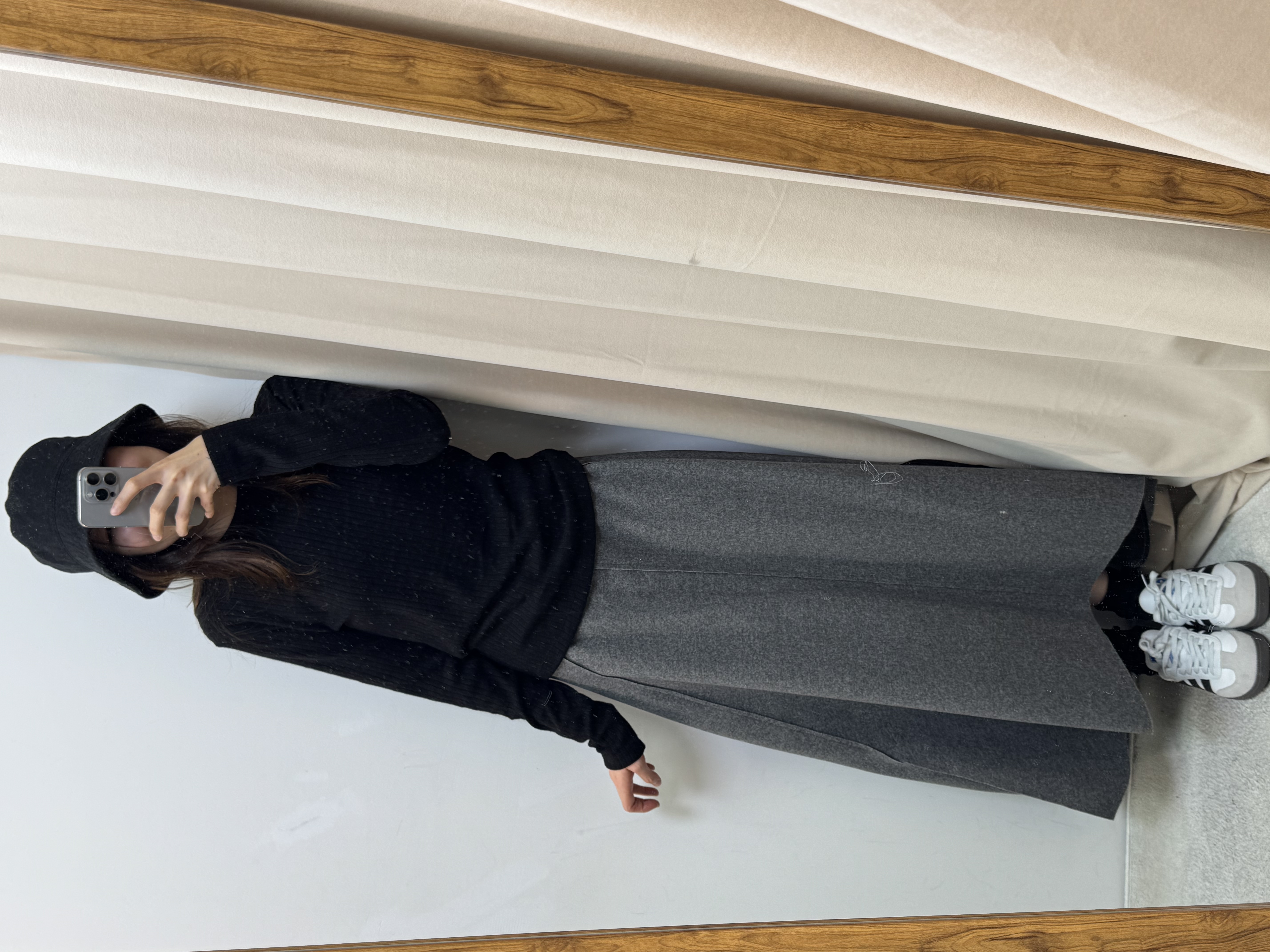 A形兩側開叉造型半身裙（3色）