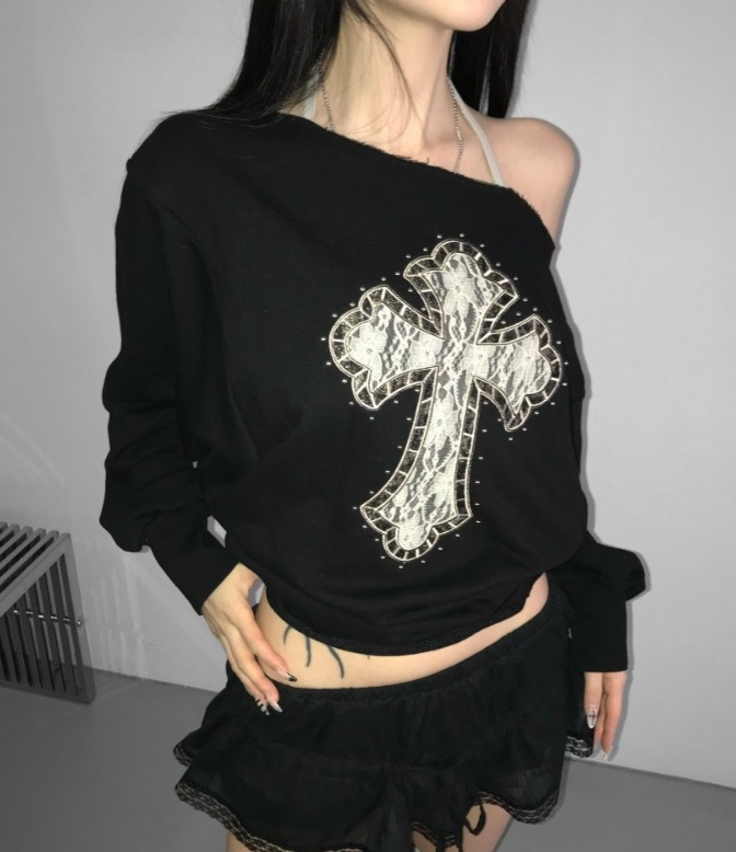 要買就快!應該就停產了>< Laces Chrome mtm