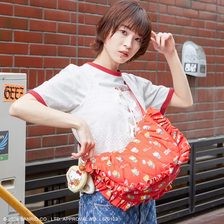 日本預訂📍日本Hello Kitty x Accommode可愛系列 - 花邊斜咩袋 不包郵 25/6日本開售