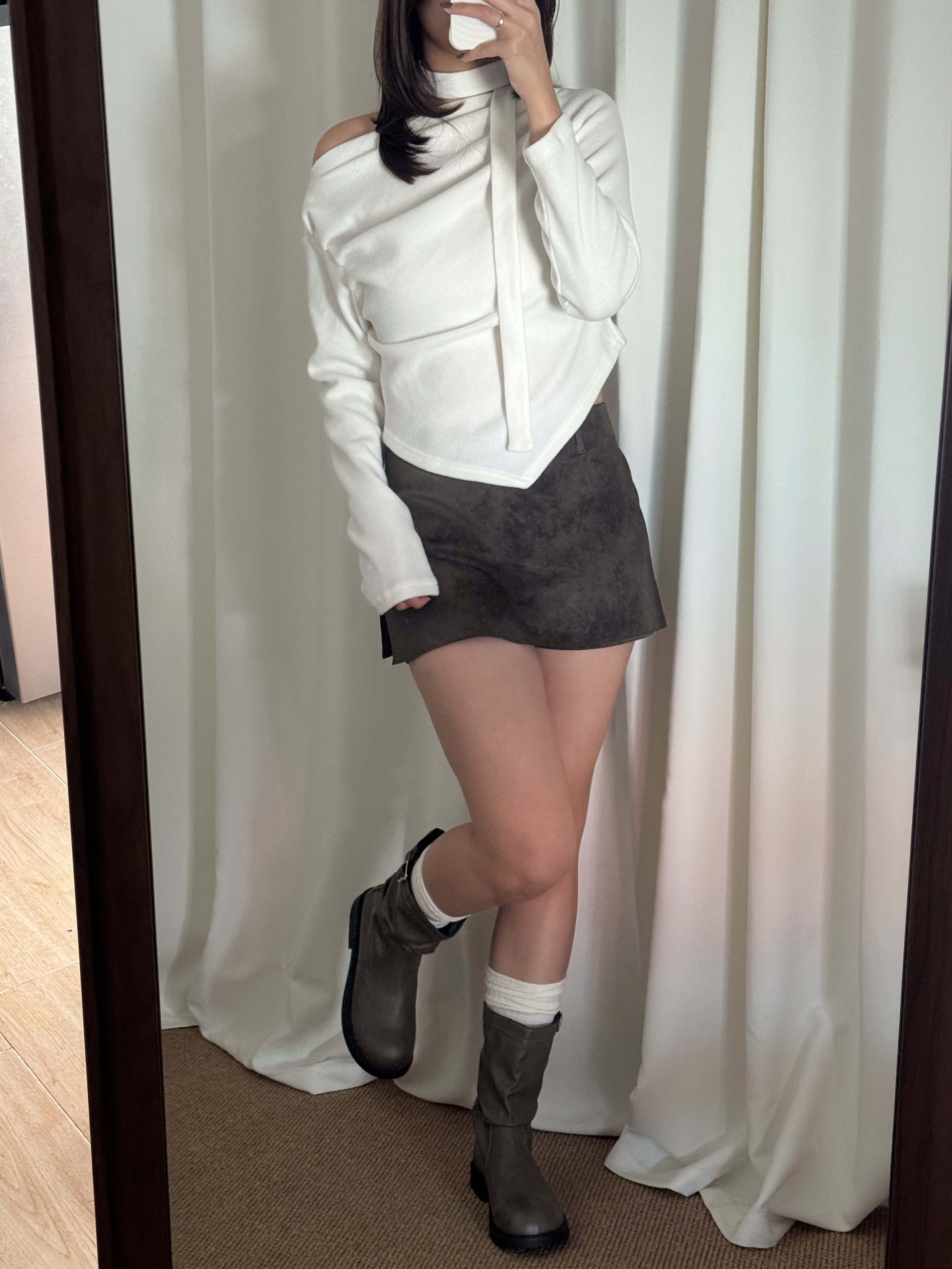 皺皺毛呢頸帶長袖上衣(四色入)