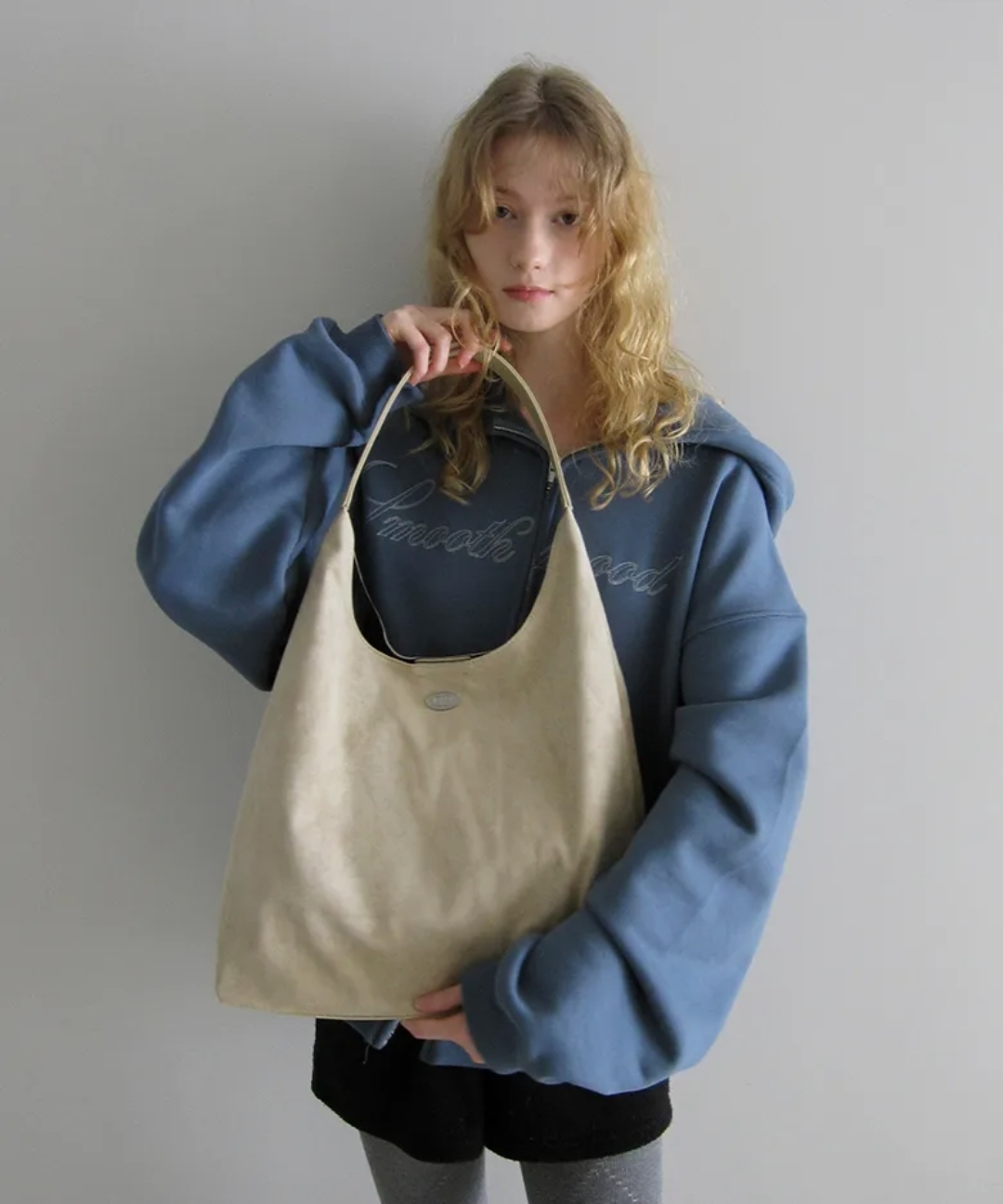 Dumaro Merci Suede Shoulder bag
