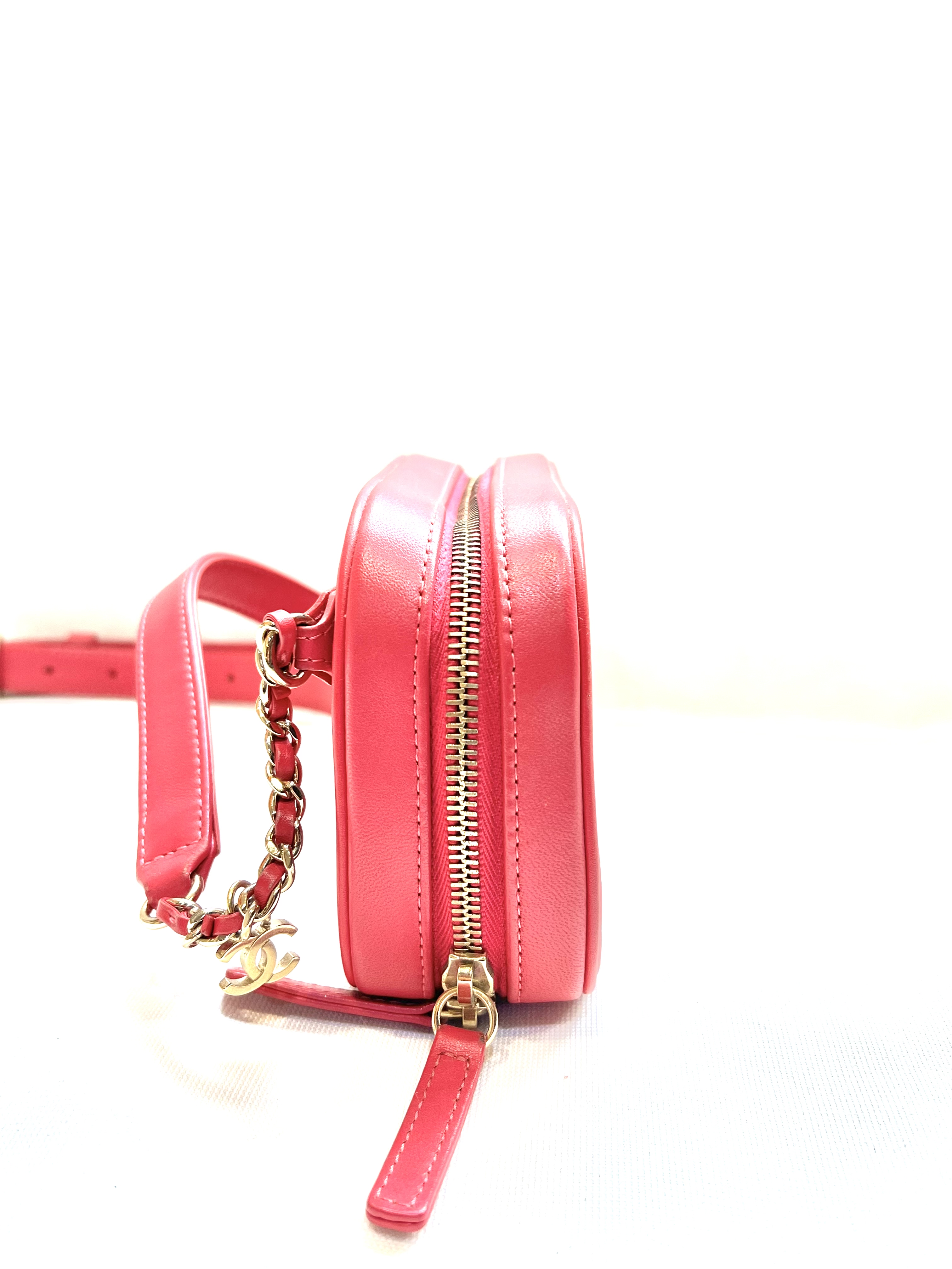 Pre-Owned CHANEL CC Mania Camera Bag / Product Code: 26041649