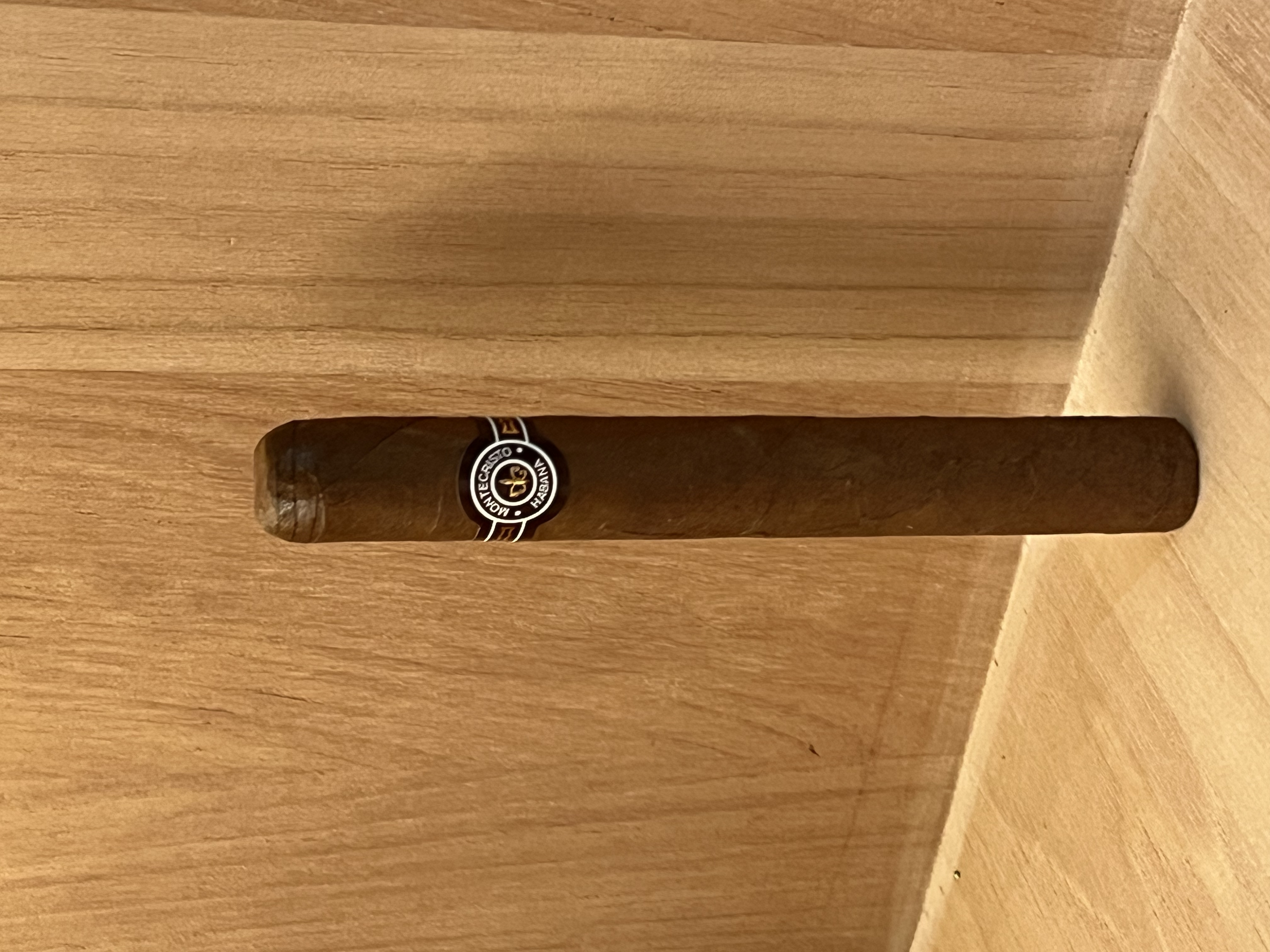 Montecristo蒙特 No.4 四號 （單支）