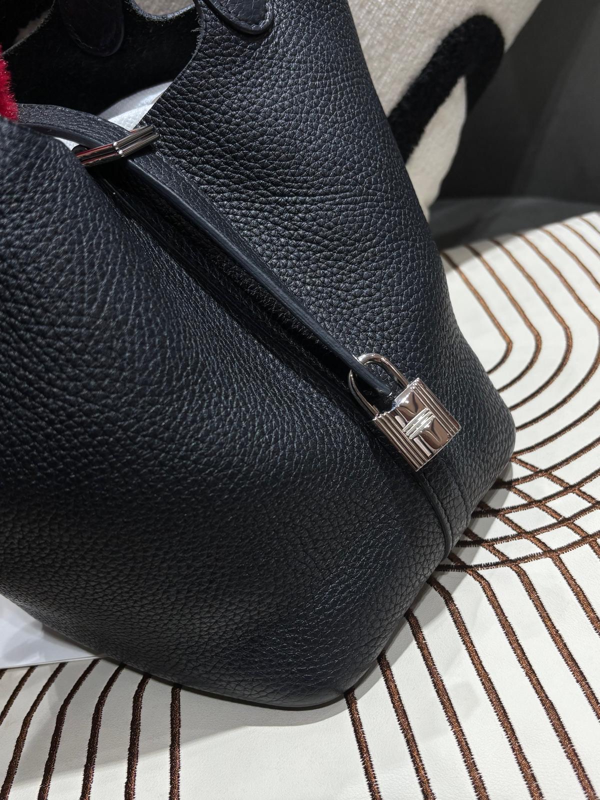 Hermes picotin 18,  黑銀 100%Authentic ,90%new  ✅收據✅key lock ✅box  