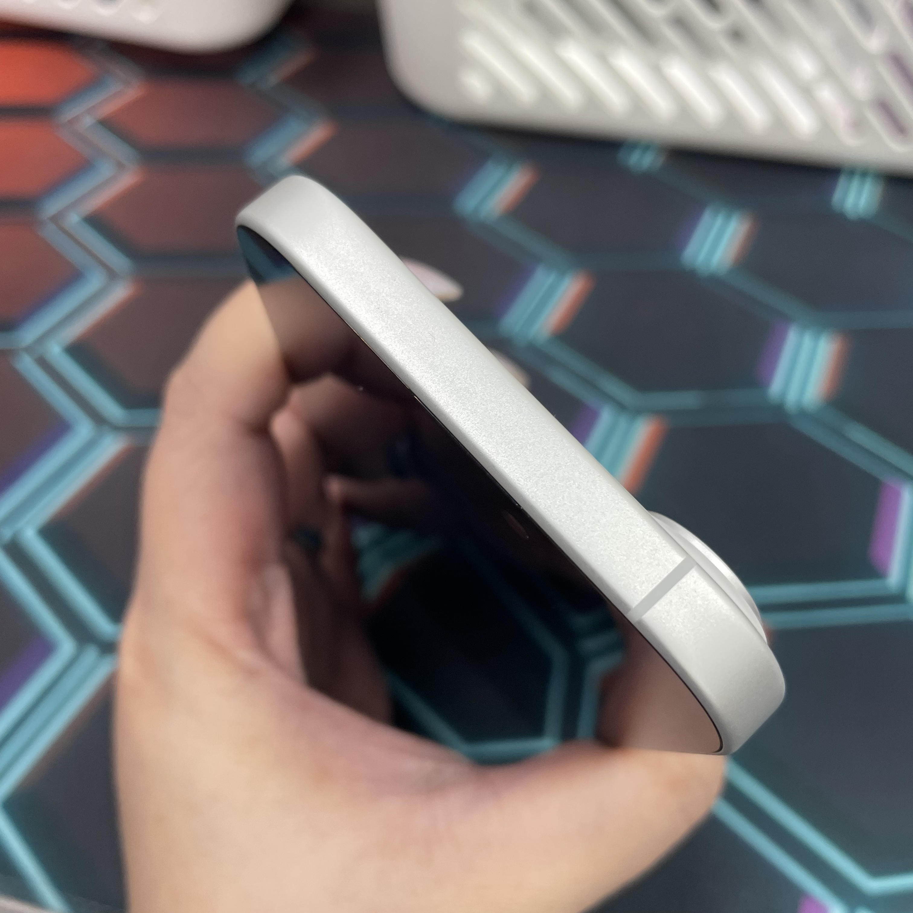 *7270 17 完美機 256GB 電100 白色 white