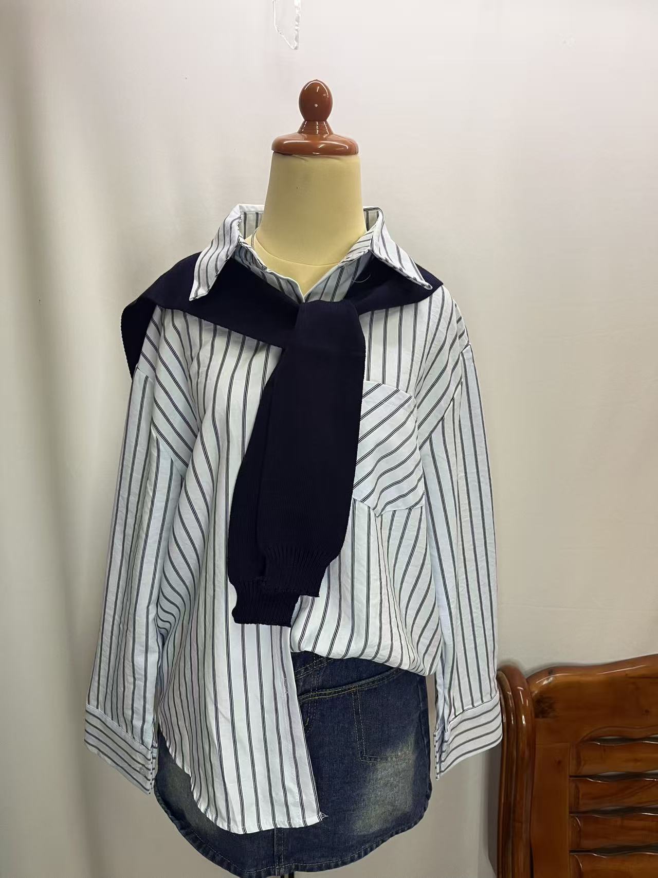 CC2006#82531 [Striped Shawl Shirt] Elegant & Versatile Everyday Wear