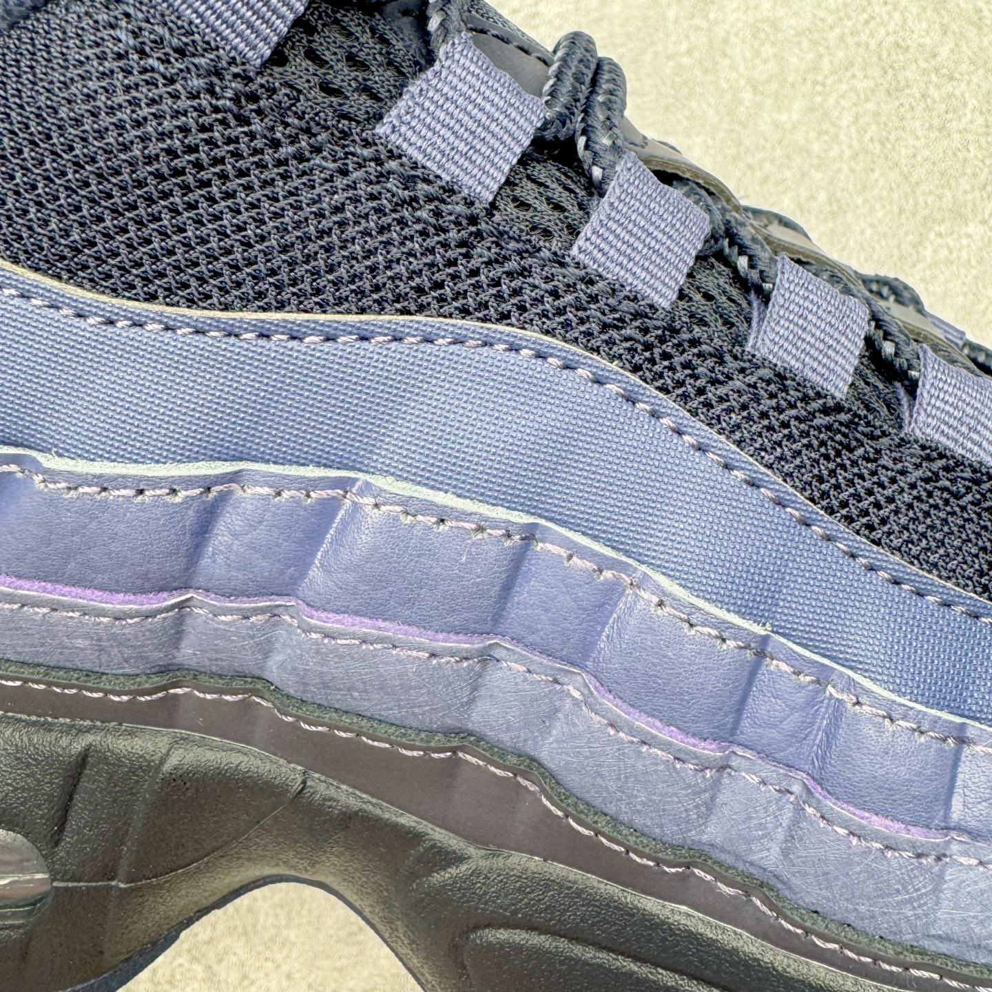 Nike Air Max 95 OG "Big Bubble" IB1667-500