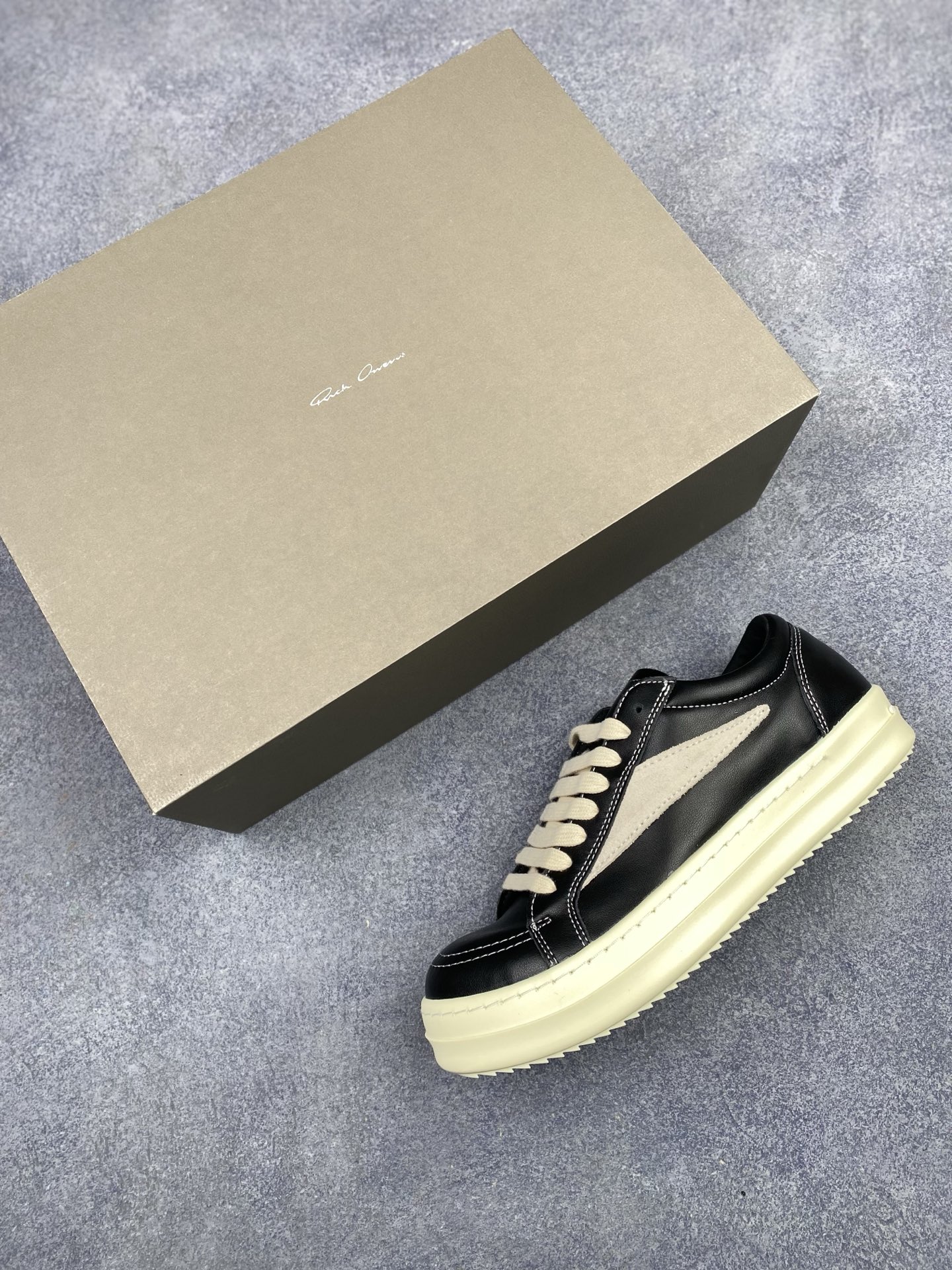 Rick Owens Vintage Sneaker