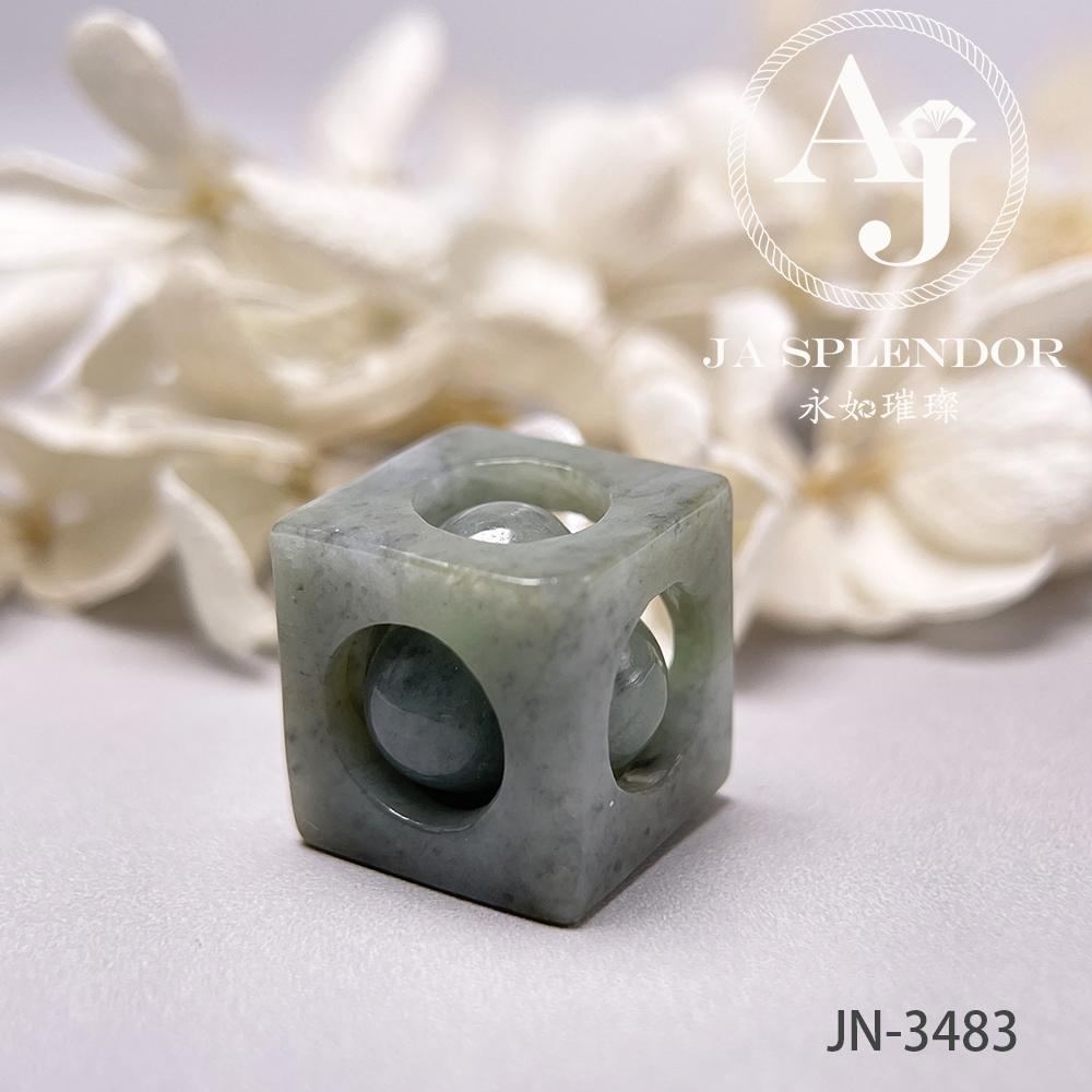JN-3474/77/83 天然翡翠A玉 烏鷄飄綠招財進寶骰子吊墜