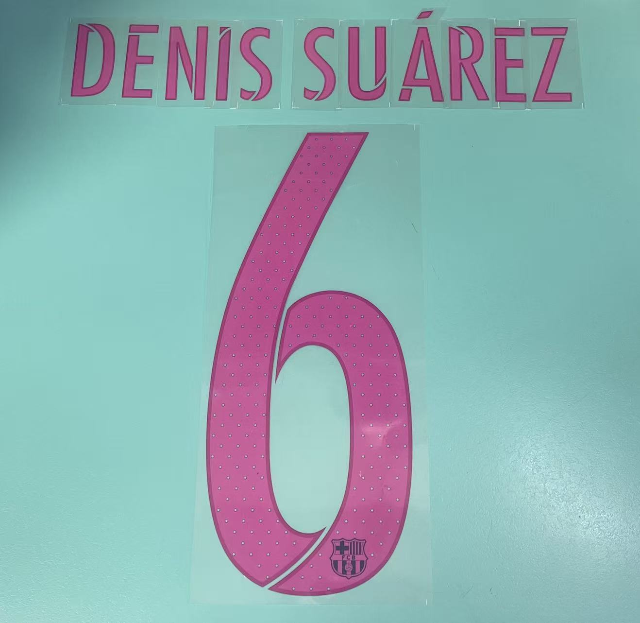 2016-17 Barcelona Away Nameset #6 DENIS SUAREZ (Avery)
