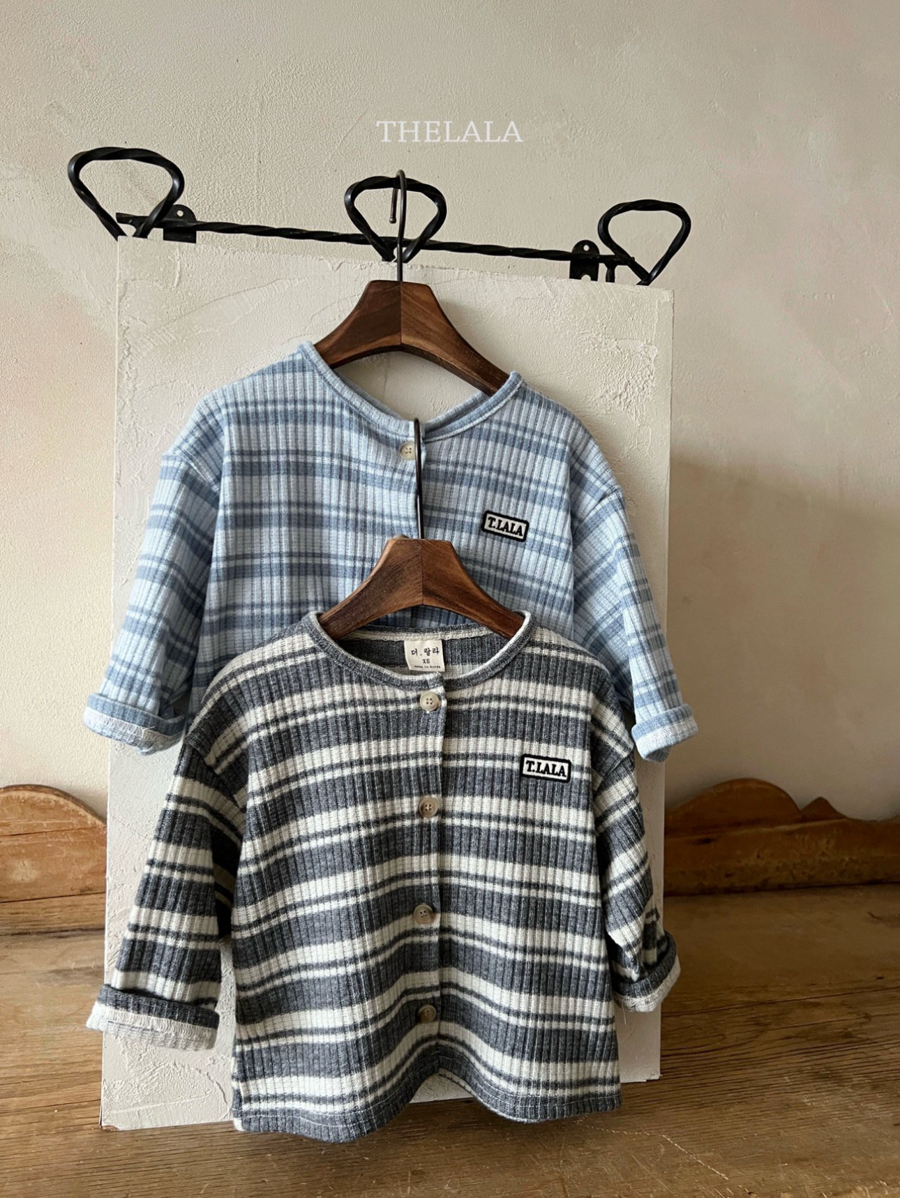 🌸預訂 韓國直送🌸🇰🇷THELALA兩色標誌刺繡章條紋開襟外套