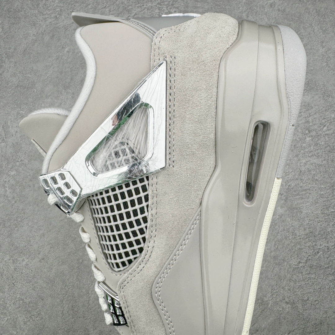 Air Jordan 4 Retro "Frozen Moments" AQ9129-001