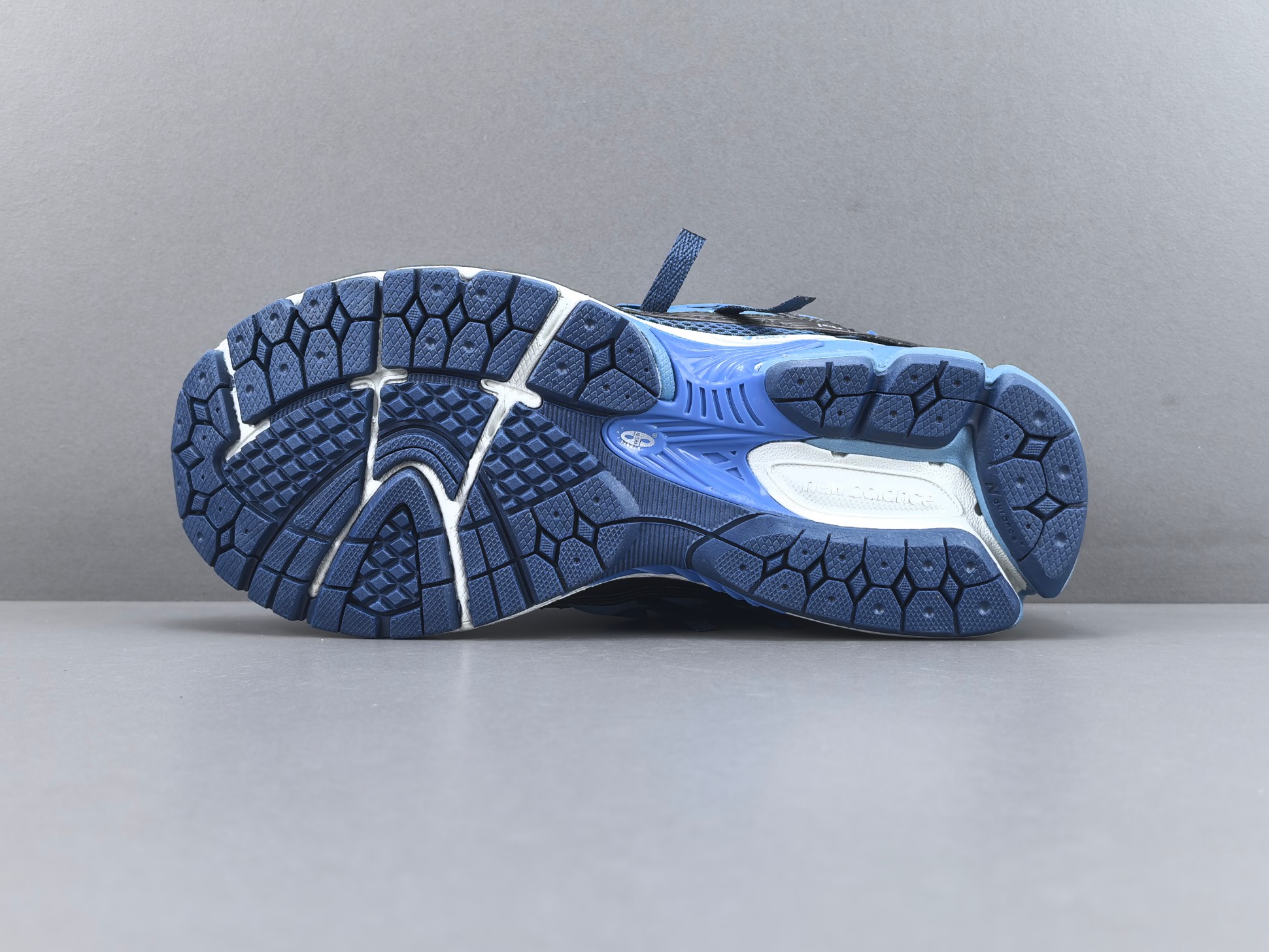 New Balance 1906A U1906AB