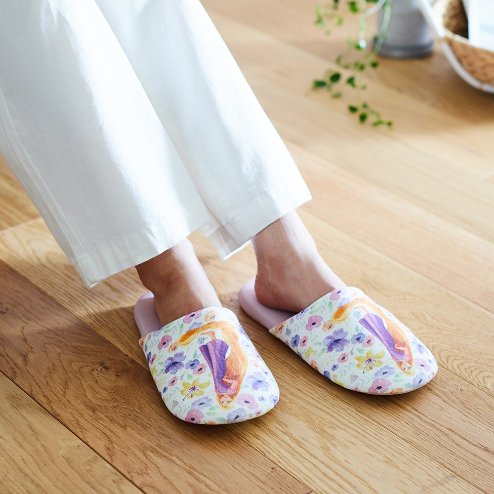 🆕【⭐訂購⭐】🌀 🇯🇵 日本直送🇯🇵 #Disney 水彩畫設計 可水洗 柔軟 #拖鞋［7款選］🌀 [ELCA-0196][260422]