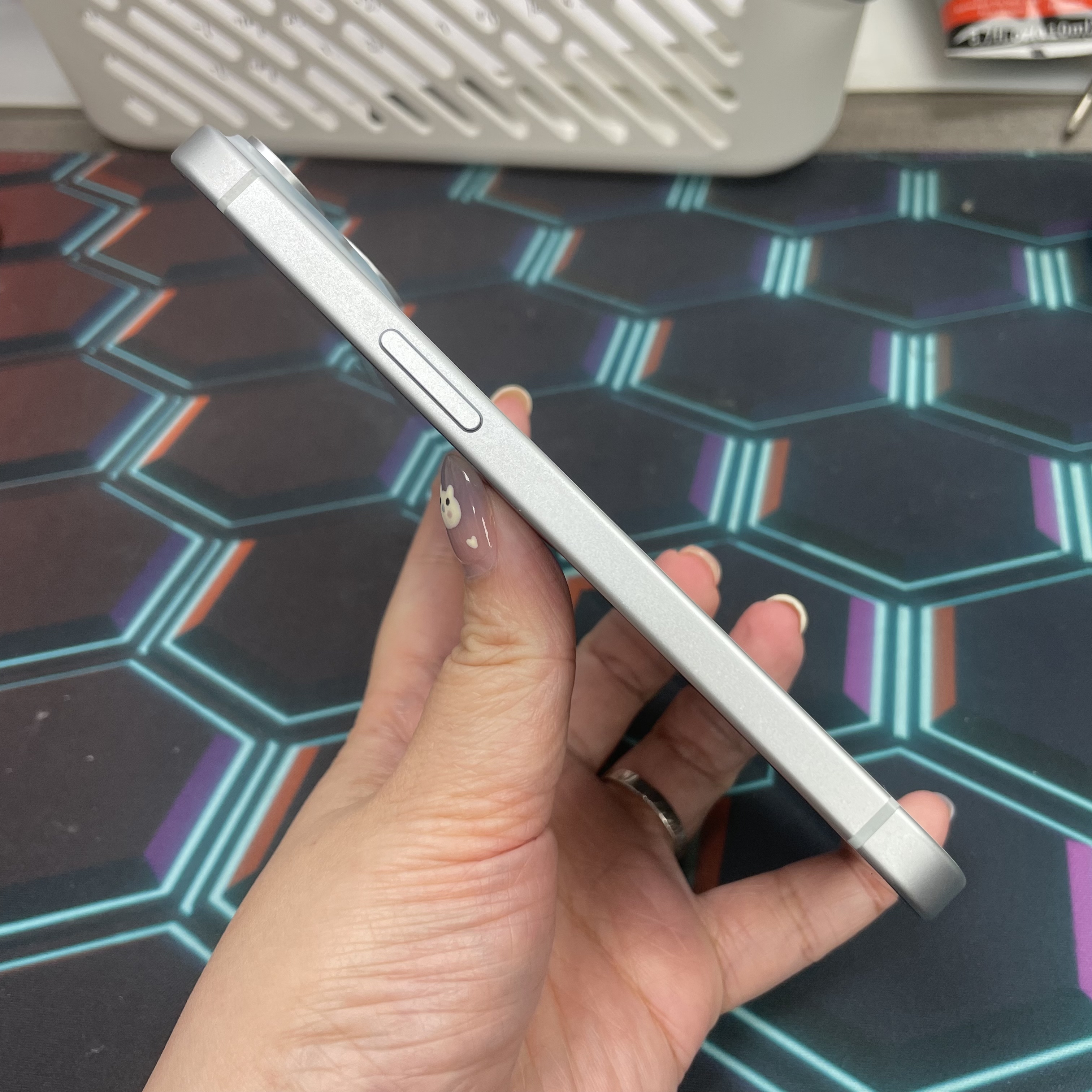 *6811 15 勁靚機 256GB 電87 藍色 blue